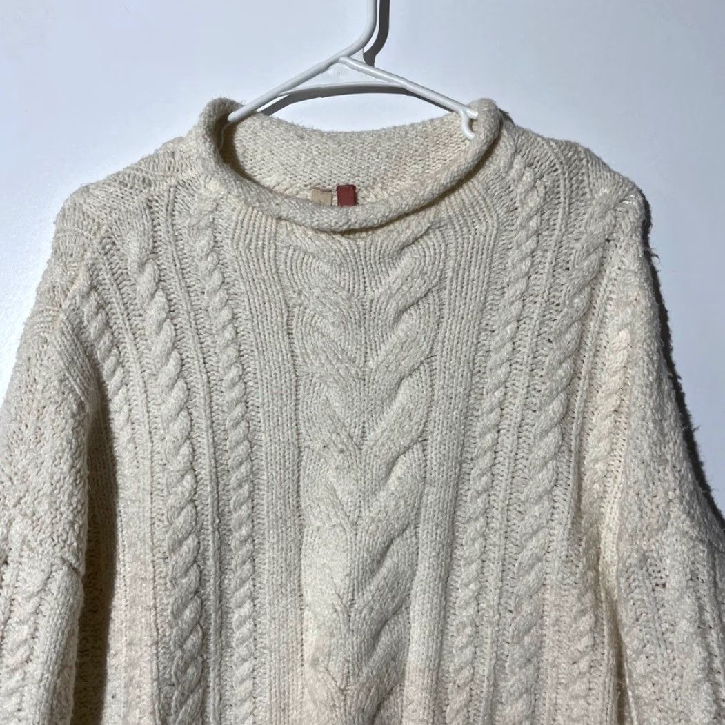 Anthropologie Anthropologie Pilcro Cream Cable Knit Mock Neck Cropped Sweater Women’s Small Pullover Crewneck (Mock) Neck? Size S / US 4 / IT 40 - 2 Thumbnail