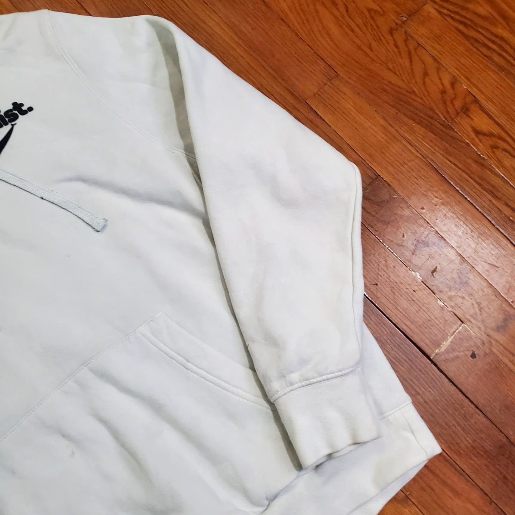 Nike Nike Hoodie Mens Medium White Optimist Graphic Swoosh Pullover Sweatshirt Size US M / EU 48-50 / 2 - 3 Thumbnail