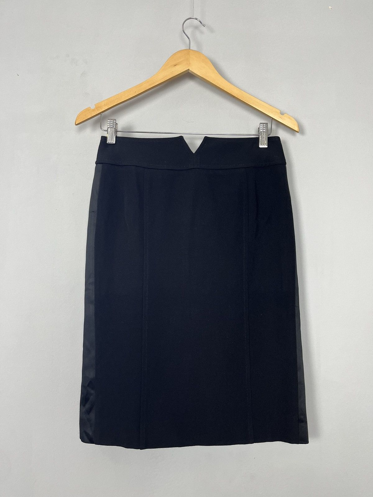 Valentino Valentino Roma Luxury Wool Midi Skirt Made in Italy Size 27" / US 4 / IT 40 - 6 Thumbnail
