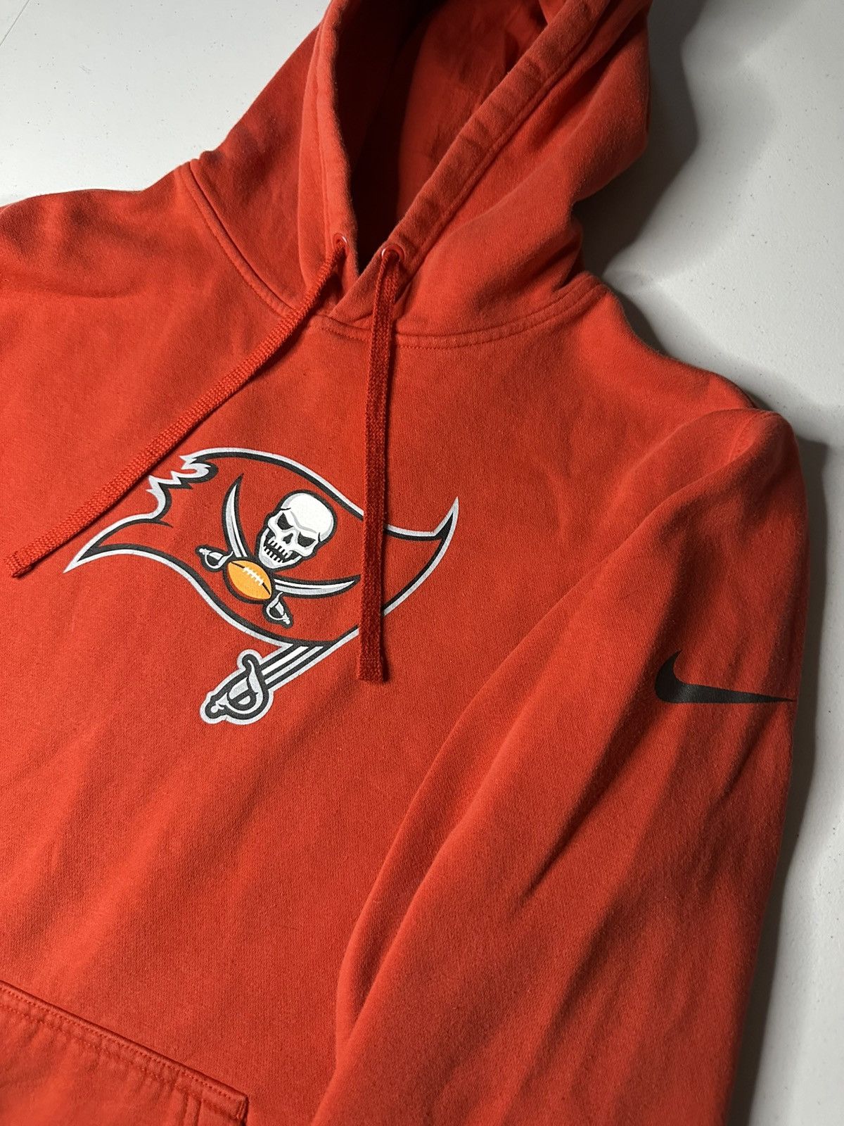Nike Nike NFL football Tampa Bay Buccaneers hoodie Size US L / EU 52-54 / 3 - 1 Thumbnail
