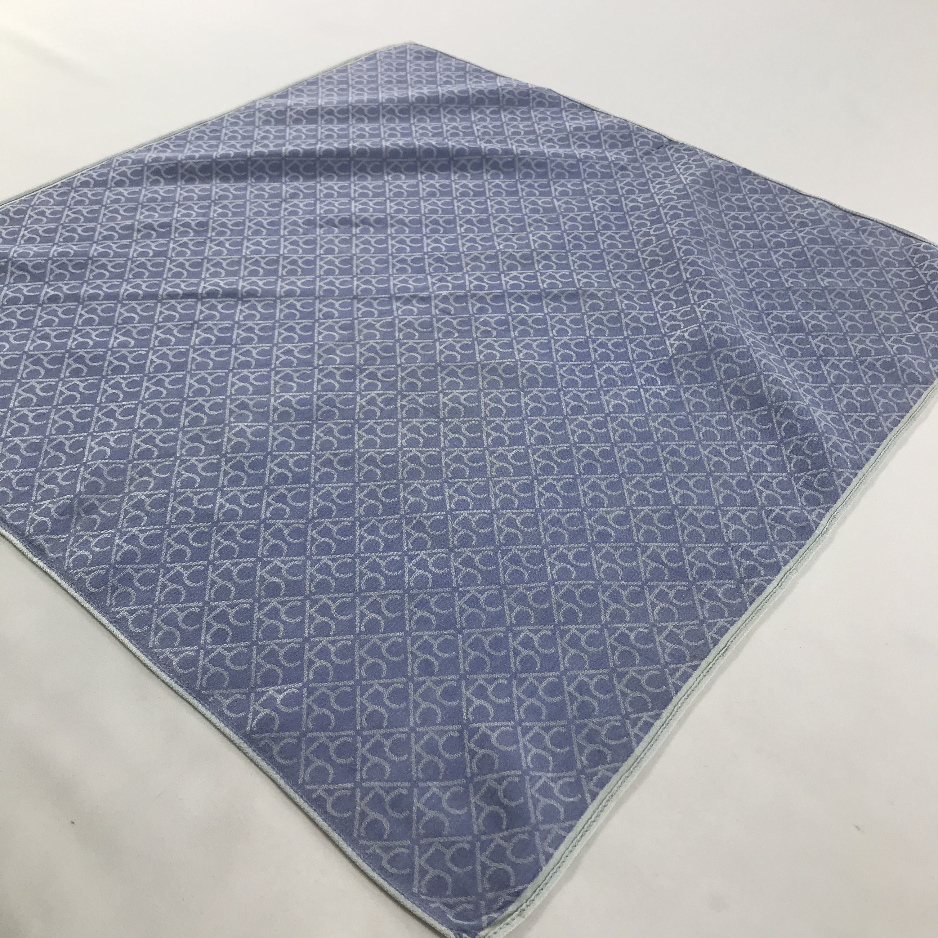 Calvin Klein × Vintage Calvin Klein Bandana / Handkerchief / Neckerchief - S1402 Size ONE SIZE - 2 Thumbnail