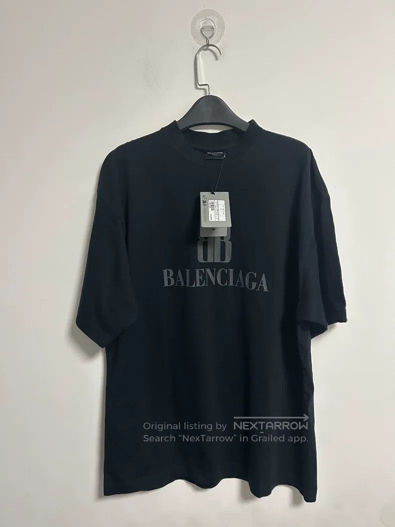 Balenciaga Balenciaga Alphabet Logo Short Sleeve T-Shirt Size US XS / EU 42 / 0 - 1 Thumbnail