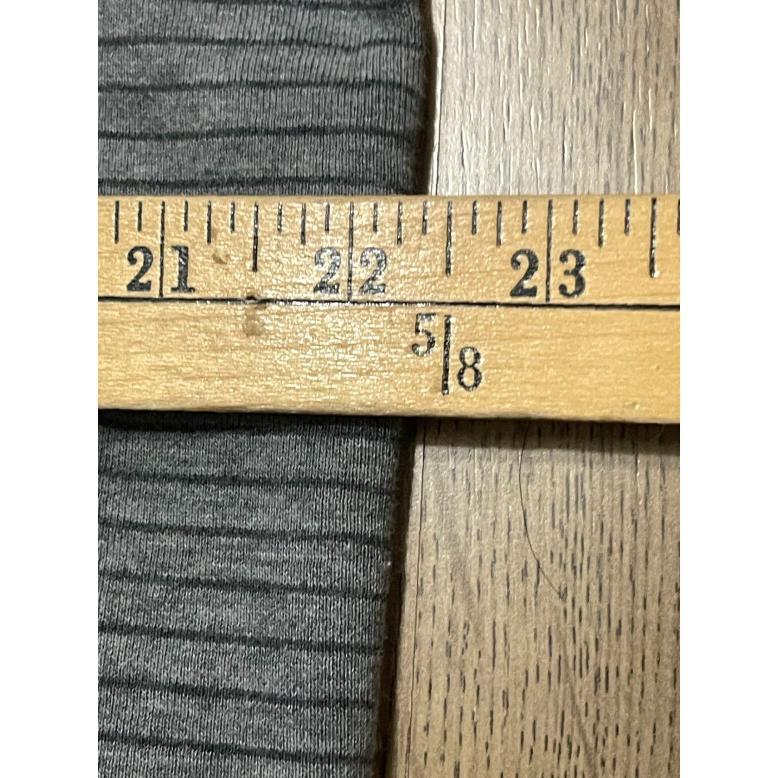 Eddie Bauer Eddie Bauer Women's Size Large Sweater, Gray Long Sleeve Pullover Size L / US 10 / IT 46 - 5 Thumbnail