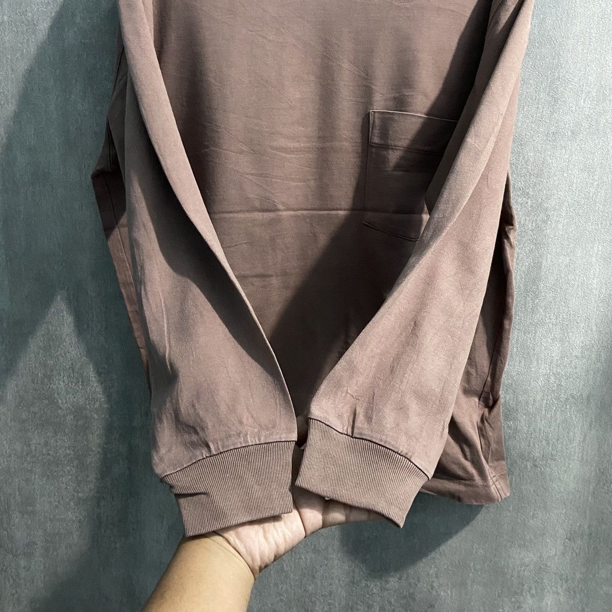 Japanese Brand × Lemaire × Uniqlo Lemaire X Uniqlo U Long Sleeve Pocket Size US M / EU 48-50 / 2 - 5 Thumbnail