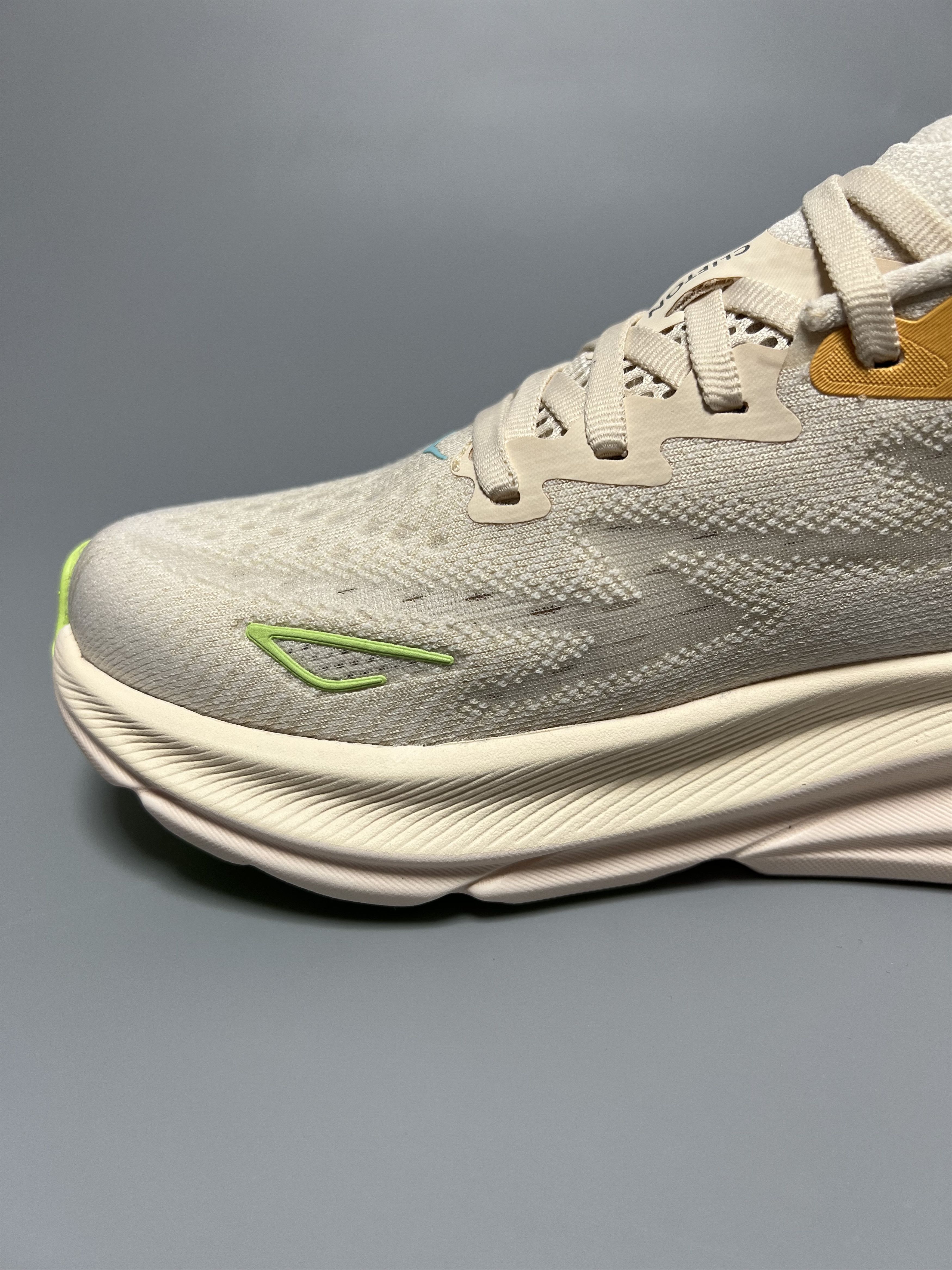 Hoka 5.5D Hoka One One Clifton 9 Wide Running Shoes Walking Gym Size US 5.5 / IT 35.5 - 10 Thumbnail