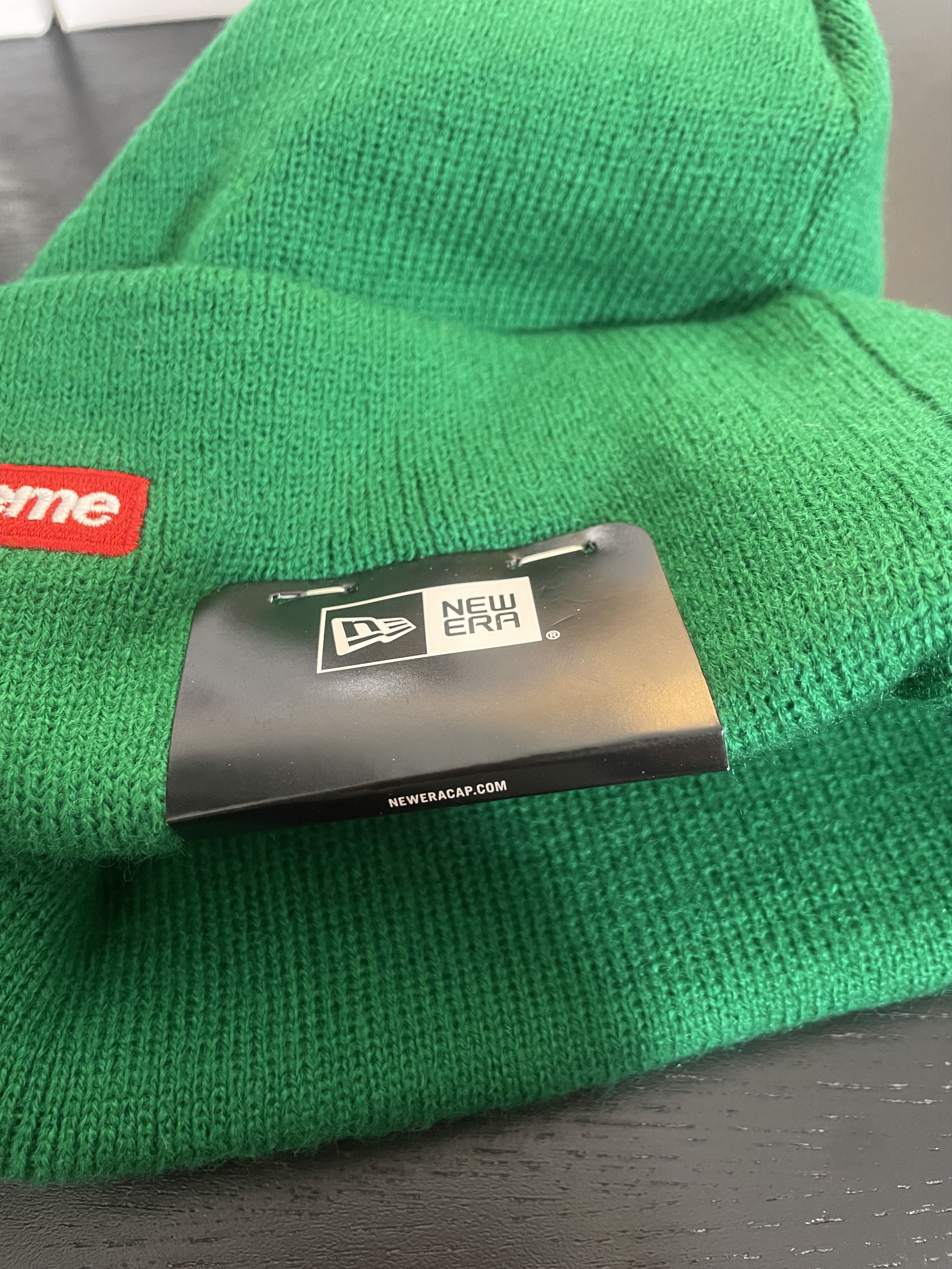 Supreme NEW ERA OLD ENGLISH BEANIE Size ONE SIZE - 4 Thumbnail