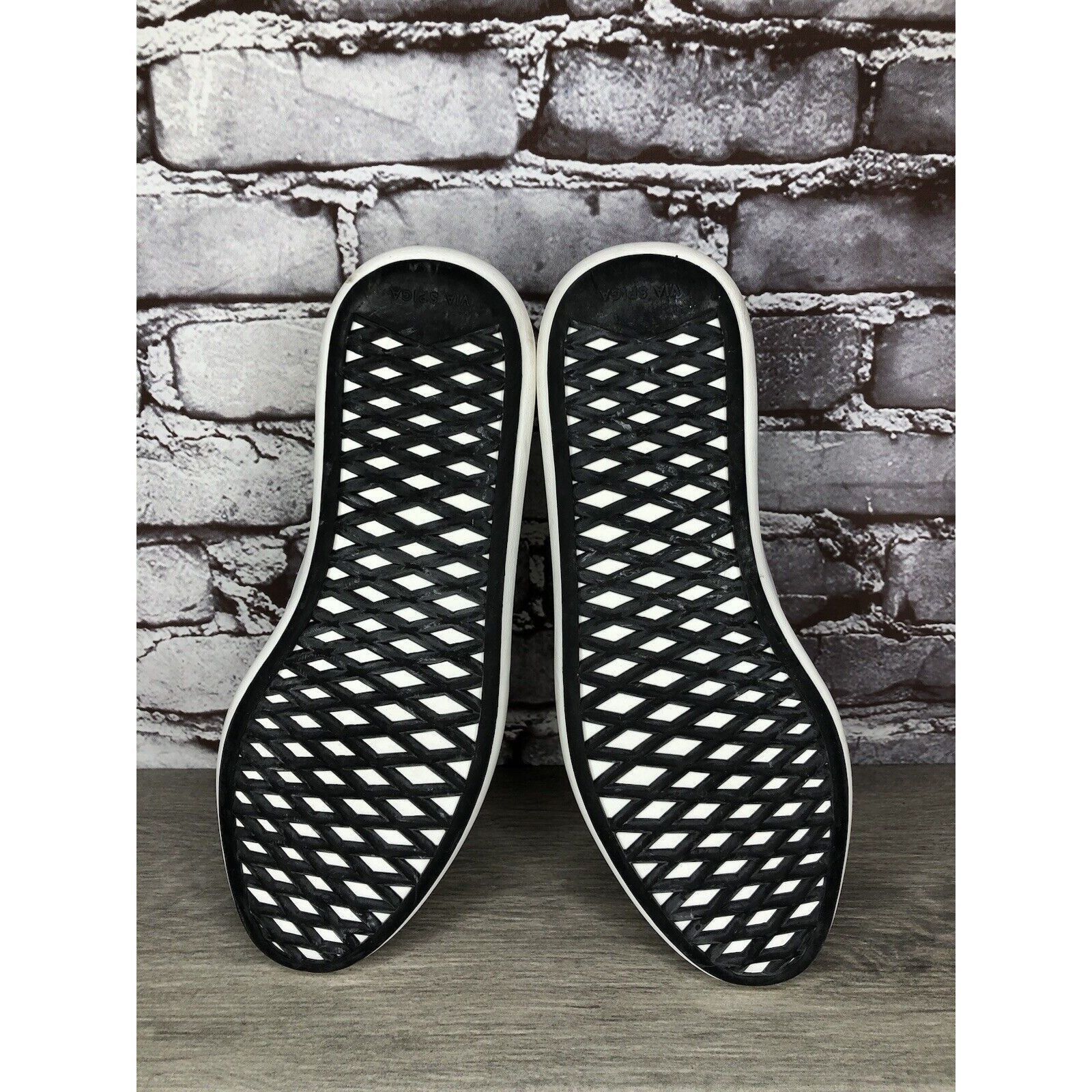 Other Via Spiga White Leather Beige Fabric Slip On Sneakers Women’ Size US 9.5 / IT 39.5 - 9 Thumbnail
