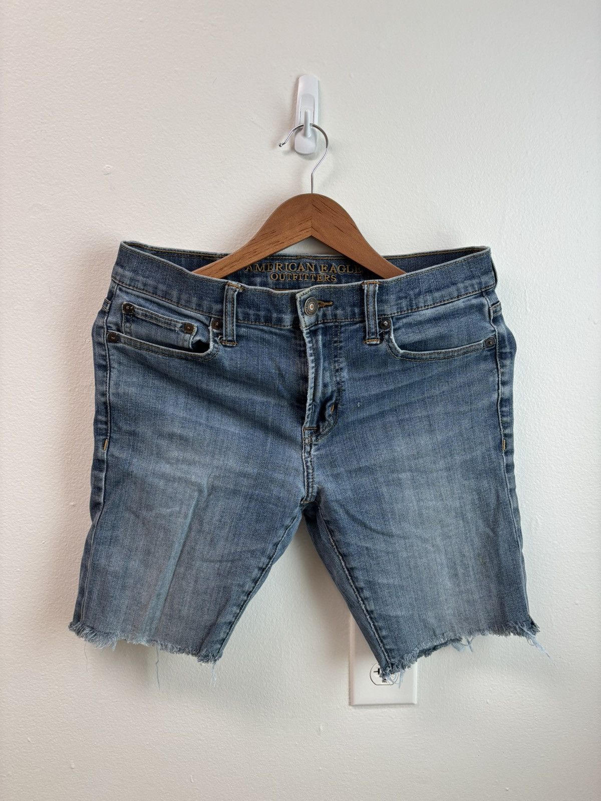 American Eagle Outfitters Janky Cut-off Jorts! Size US 30 / EU 46 - 1 Thumbnail
