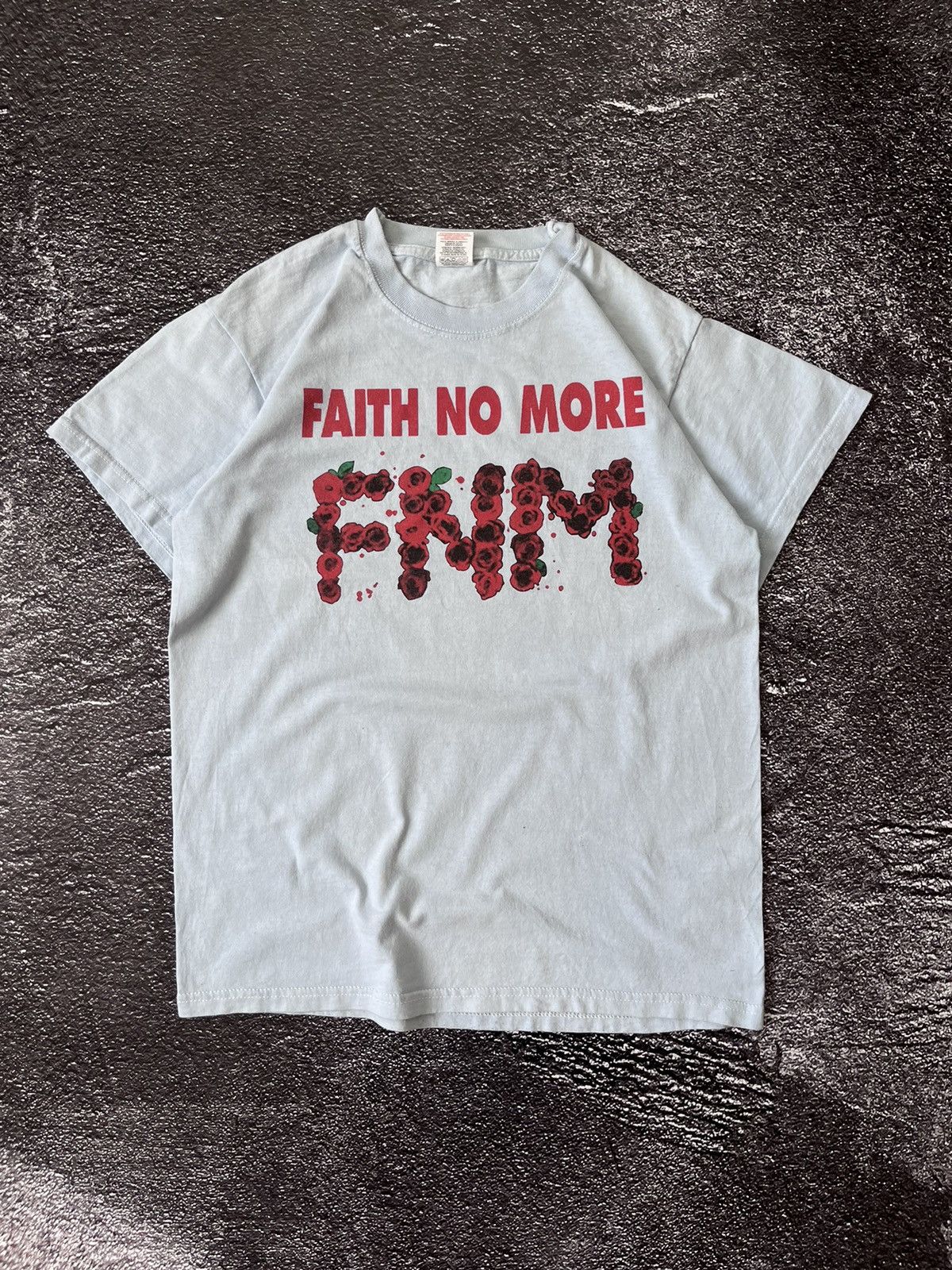 Band Tees Vintage T Shirt Faith No More Roses Tour 2012 Size US M / EU 48-50 / 2 - 1 Thumbnail