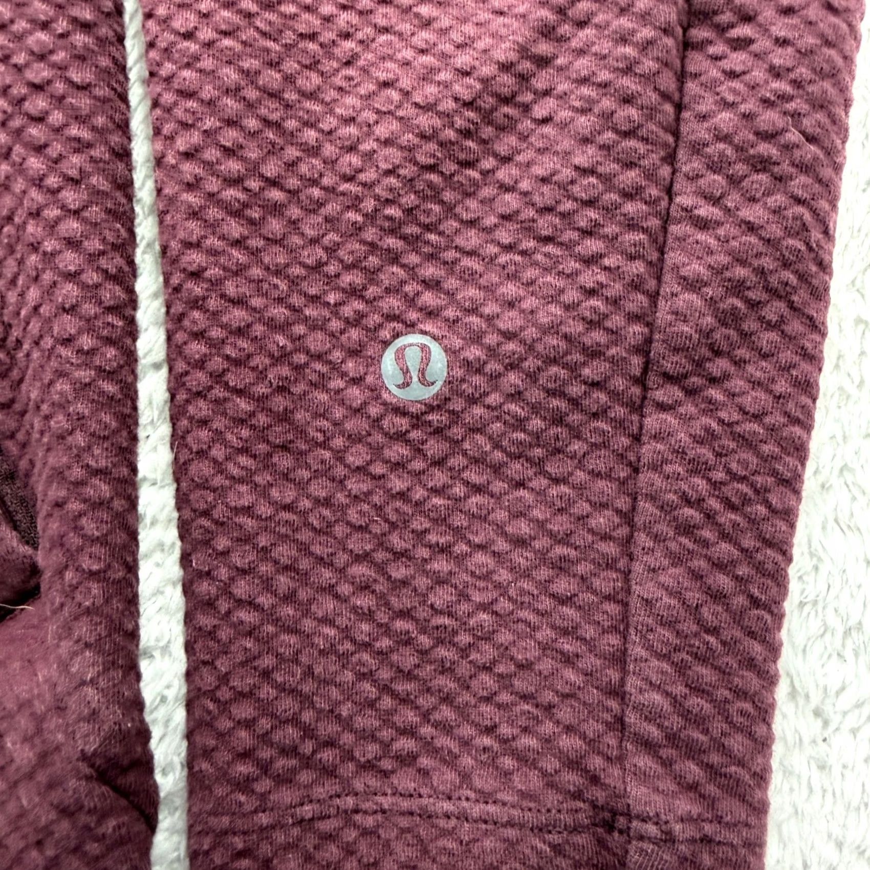Lululemon Lululemon At Ease Half Zip Pullover Mens Large Plum Purple Textured LM3DPXS Size US L / EU 52-54 / 3 - 4 Thumbnail