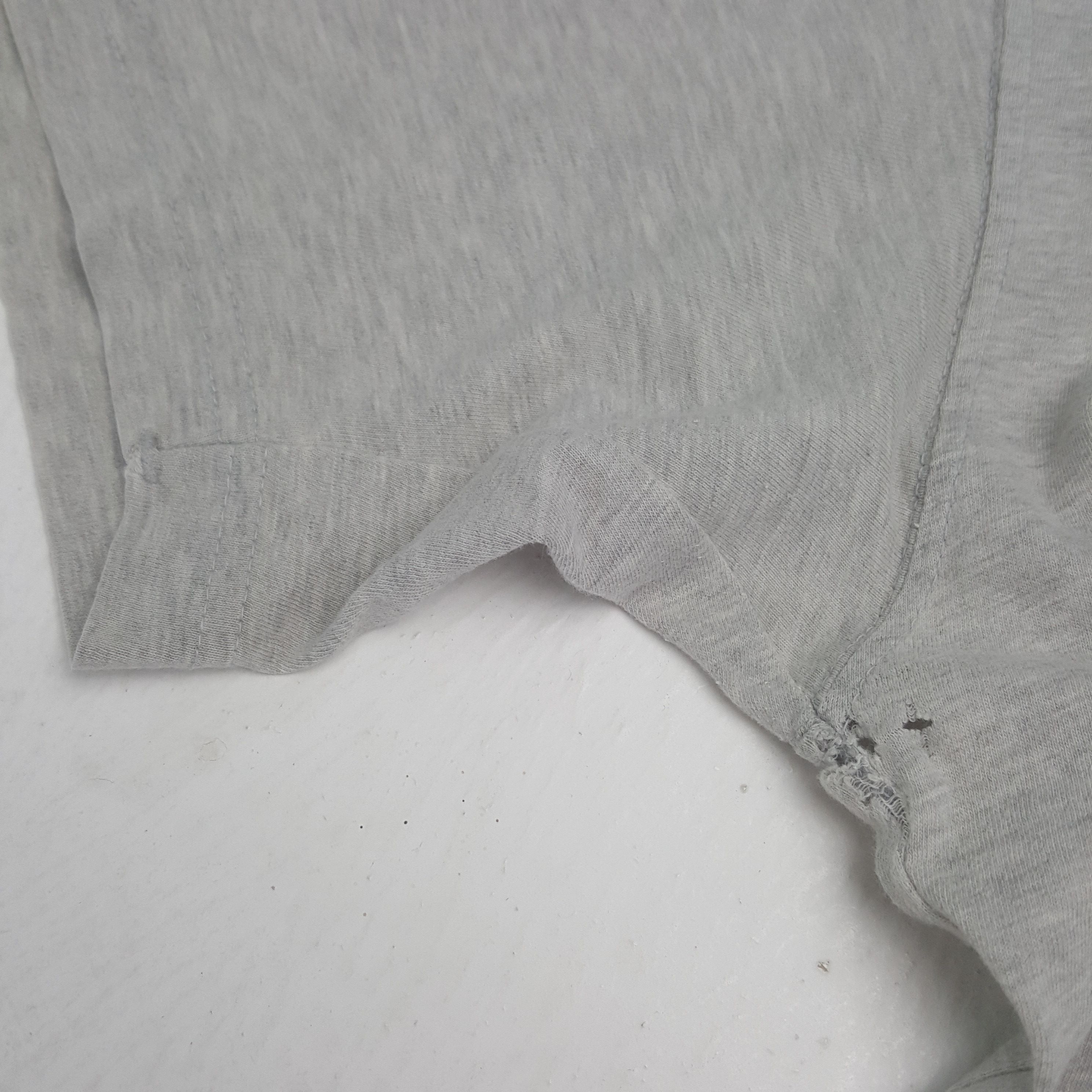 Vintage × Yves Saint Laurent Vintage Yves Saint Laurent Italian Brand Tshirt Size US L / EU 52-54 / 3 - 7 Thumbnail