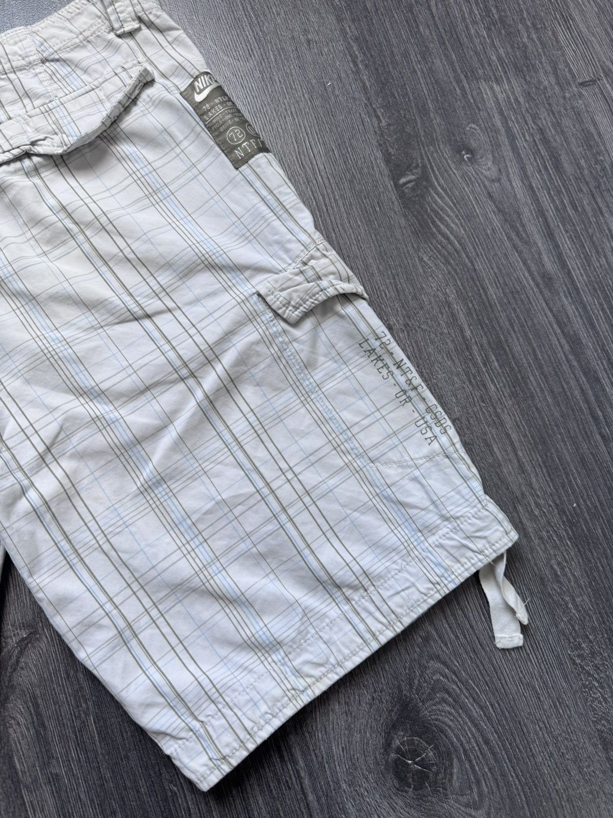 Nike × Vintage 00s Vintage Nike Shorts Check Avantgarde Size US 32 / EU 48 - 7 Thumbnail