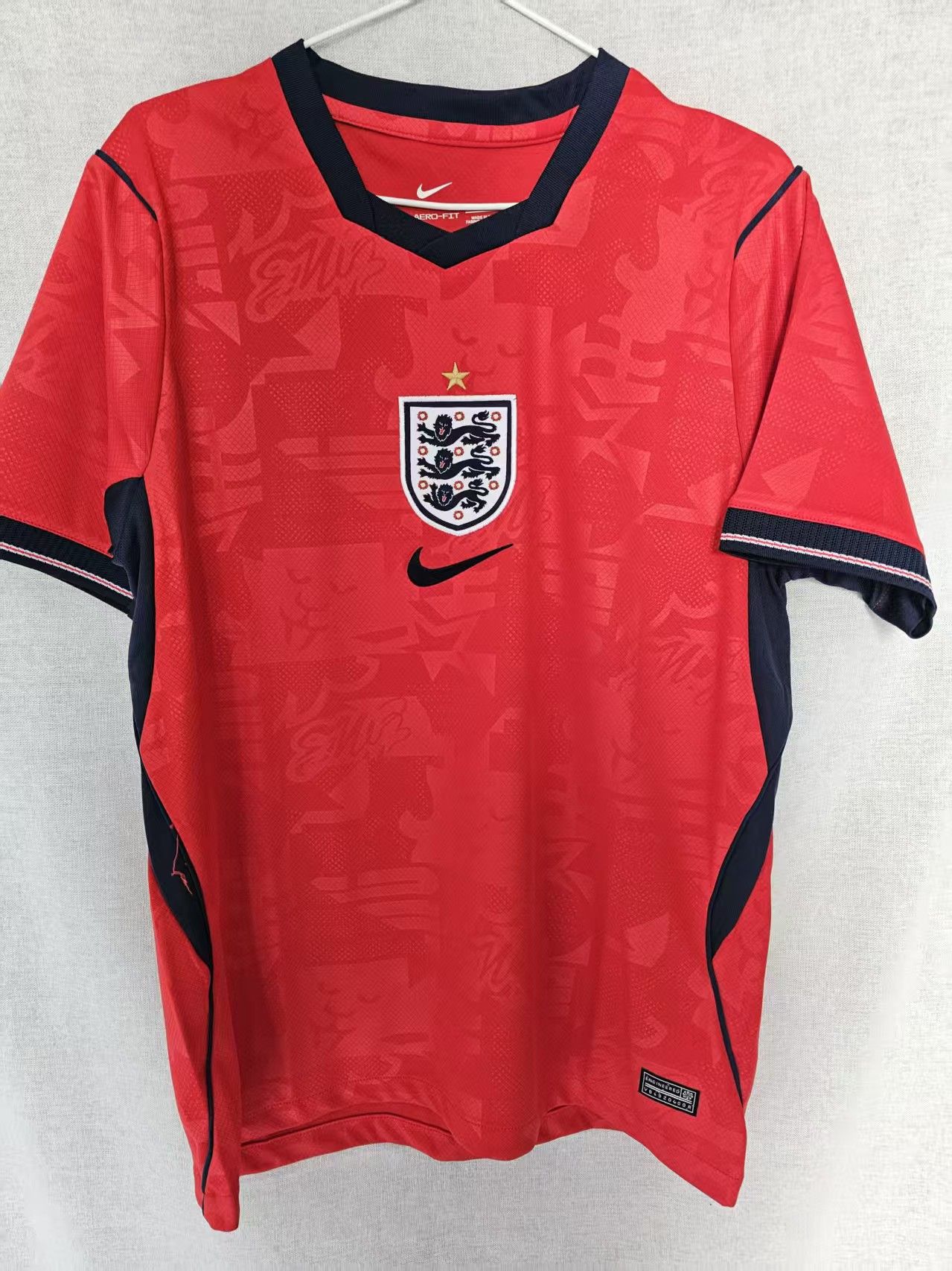 Other 2026 England Soccer Jersey World Cup Away Size US M / EU 48-50 / 2 - 1 Thumbnail
