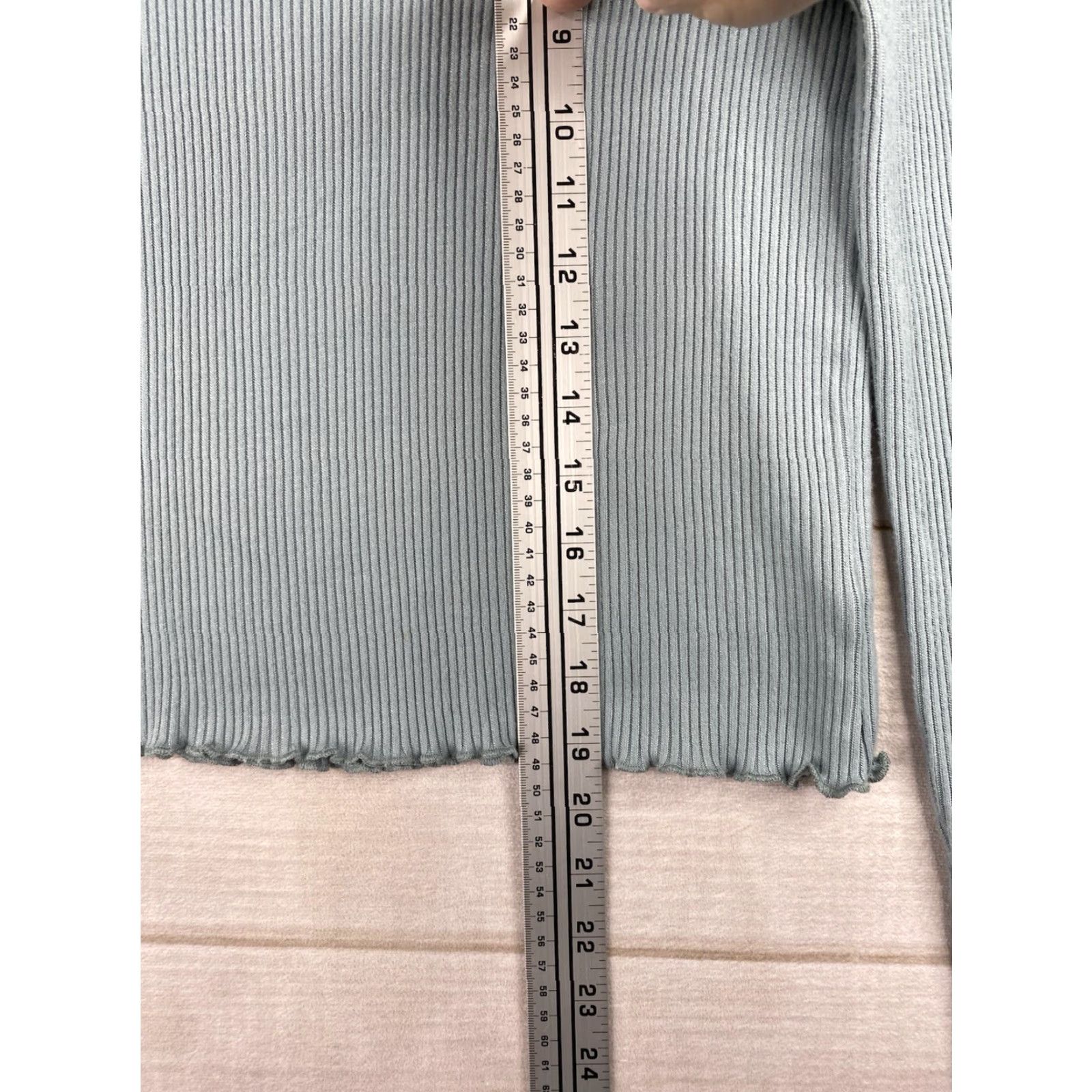 American Eagle Outfitters American Eagle Outfitters Sweater Women S Pullover Mock Neck Blue Ribbed Ruffle Cropped Knit S Size S / US 4 / IT 40 - 6 Thumbnail