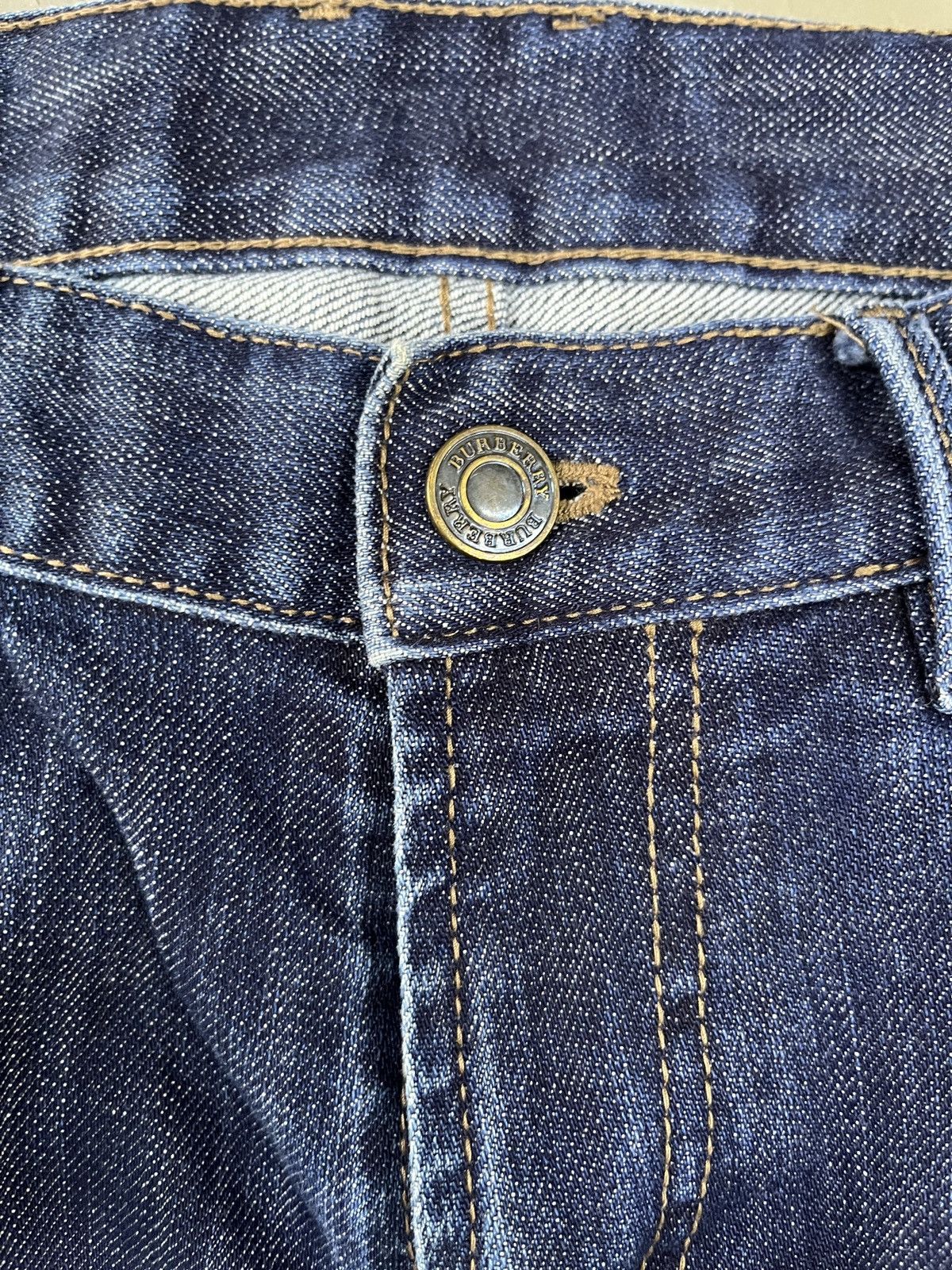 Burberry Burberry BRIT Non Selvedge Indigo Denim Straight Cut Jeans Size US 32 / EU 48 - 5 Thumbnail