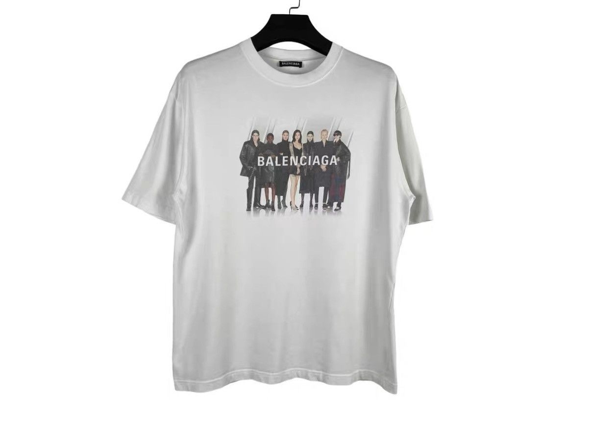 Balenciaga Balenciaga Portrait Print Short Sleeve T‑shirt J31 Size US S / EU 44-46 / 1 - 1 Thumbnail