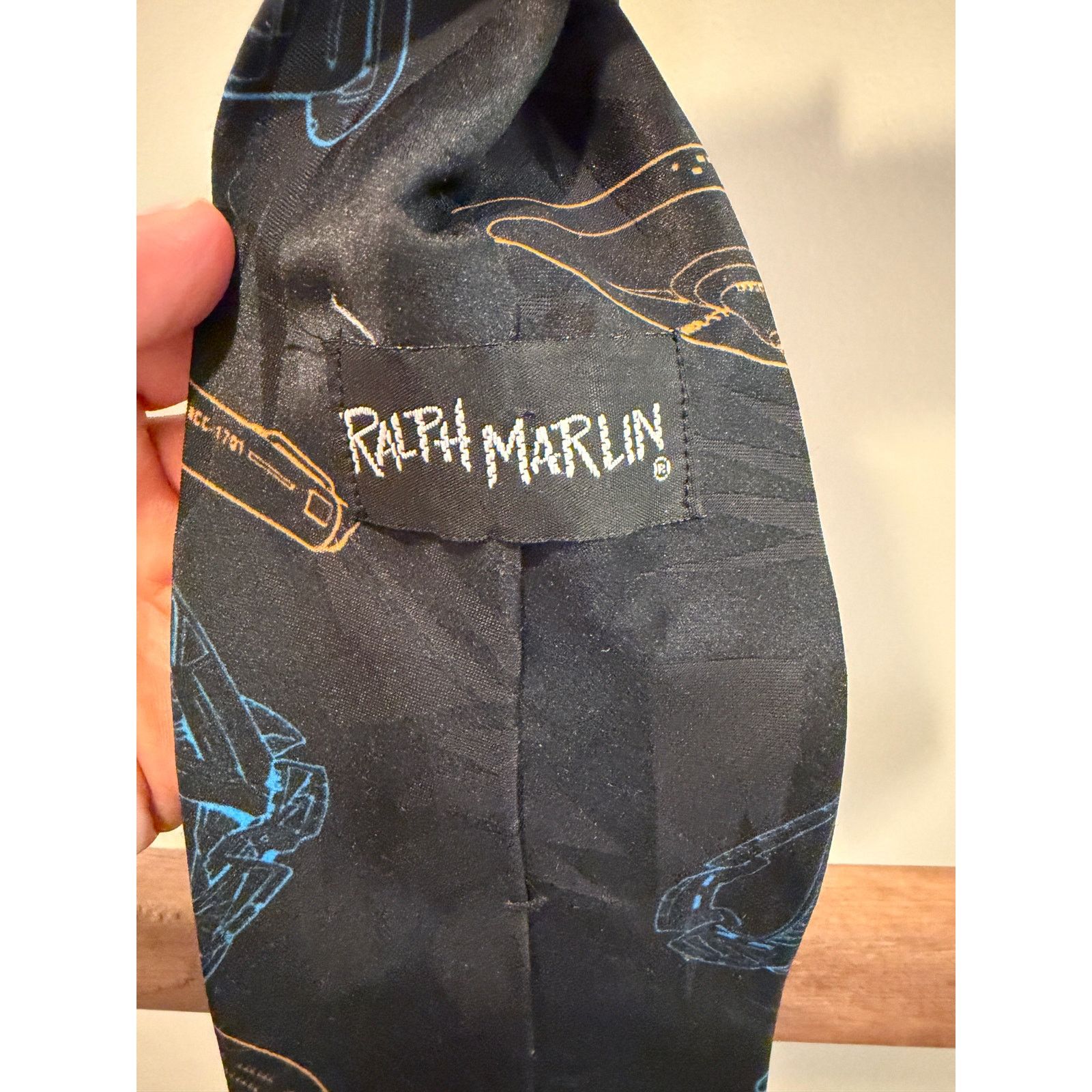 Ralph Marlin Vintage Ralph Marlin Star Trek Space Station Silk tie Size ONE SIZE - 3 Thumbnail