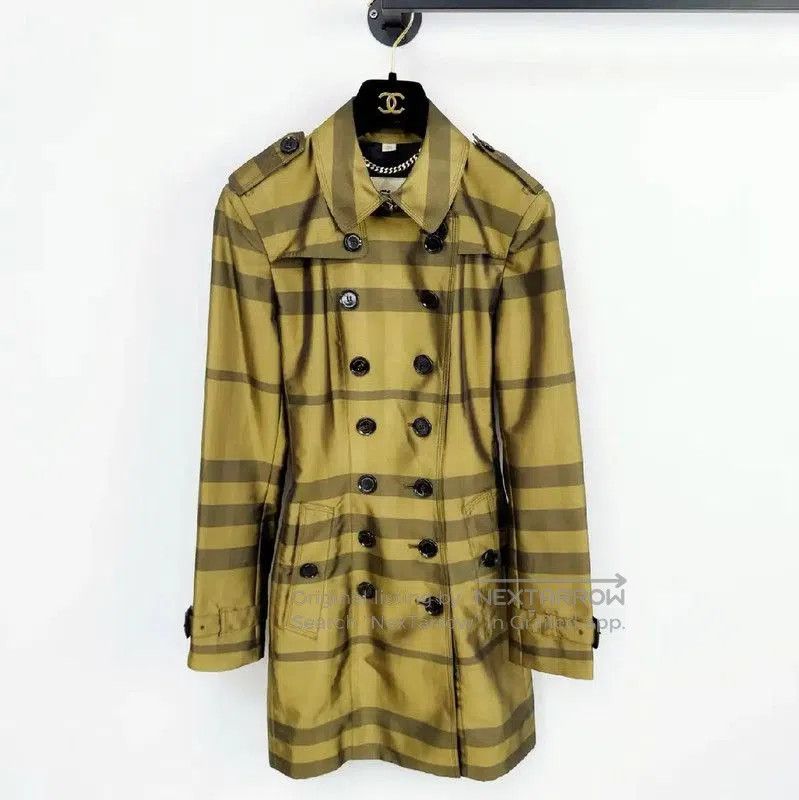 Burberry Burberry Multicolor Women's Trench Coat. Size S / US 4 / IT 40 - 1 Thumbnail