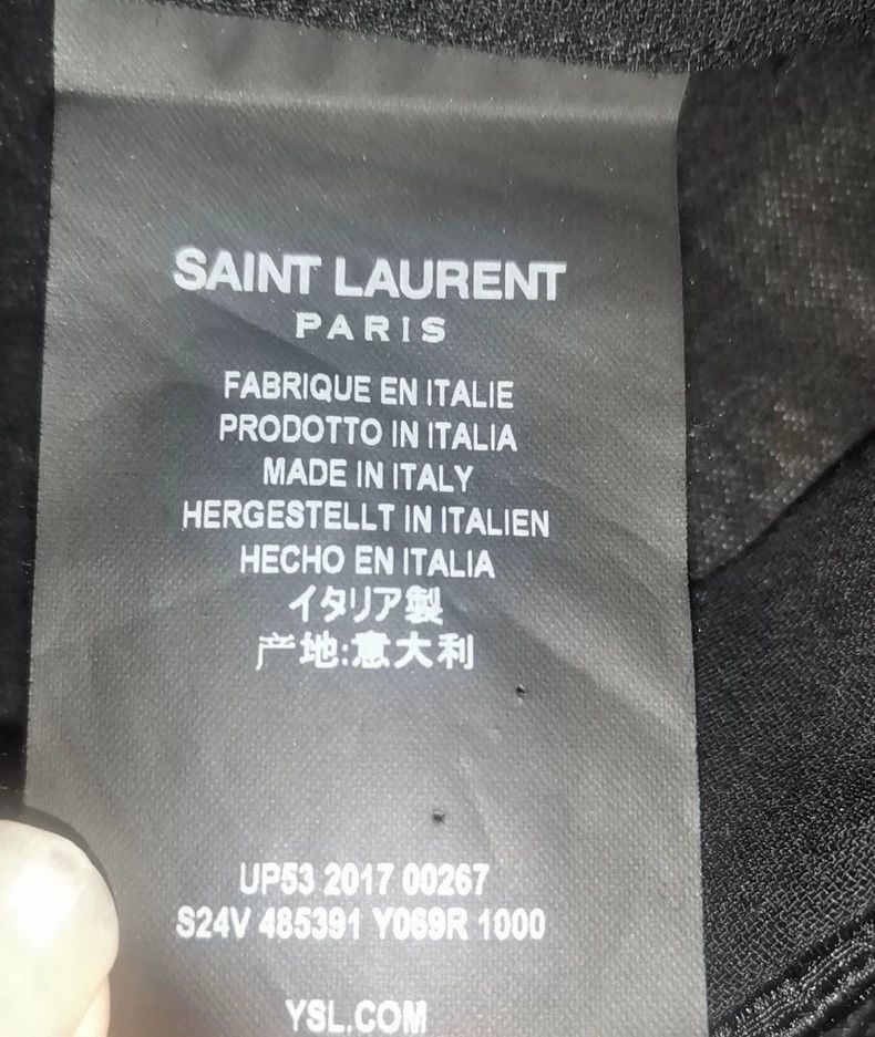Saint Laurent Paris Saint laurent paris Dream Piece Black Silk Hidden Button ja Size US M / EU 48-50 / 2 - 3 Thumbnail