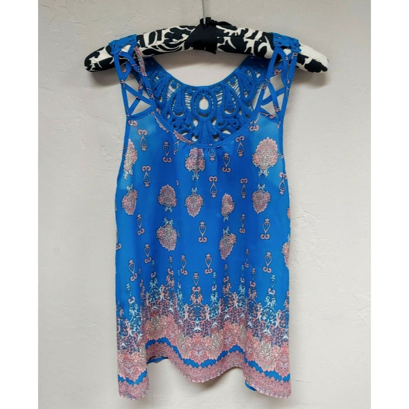Vintage MINE Womens Embroidered Lace Back Boho Tank Top Paisley Floral Blue Size Small Size S / US 4 / IT 40 - 2 Thumbnail