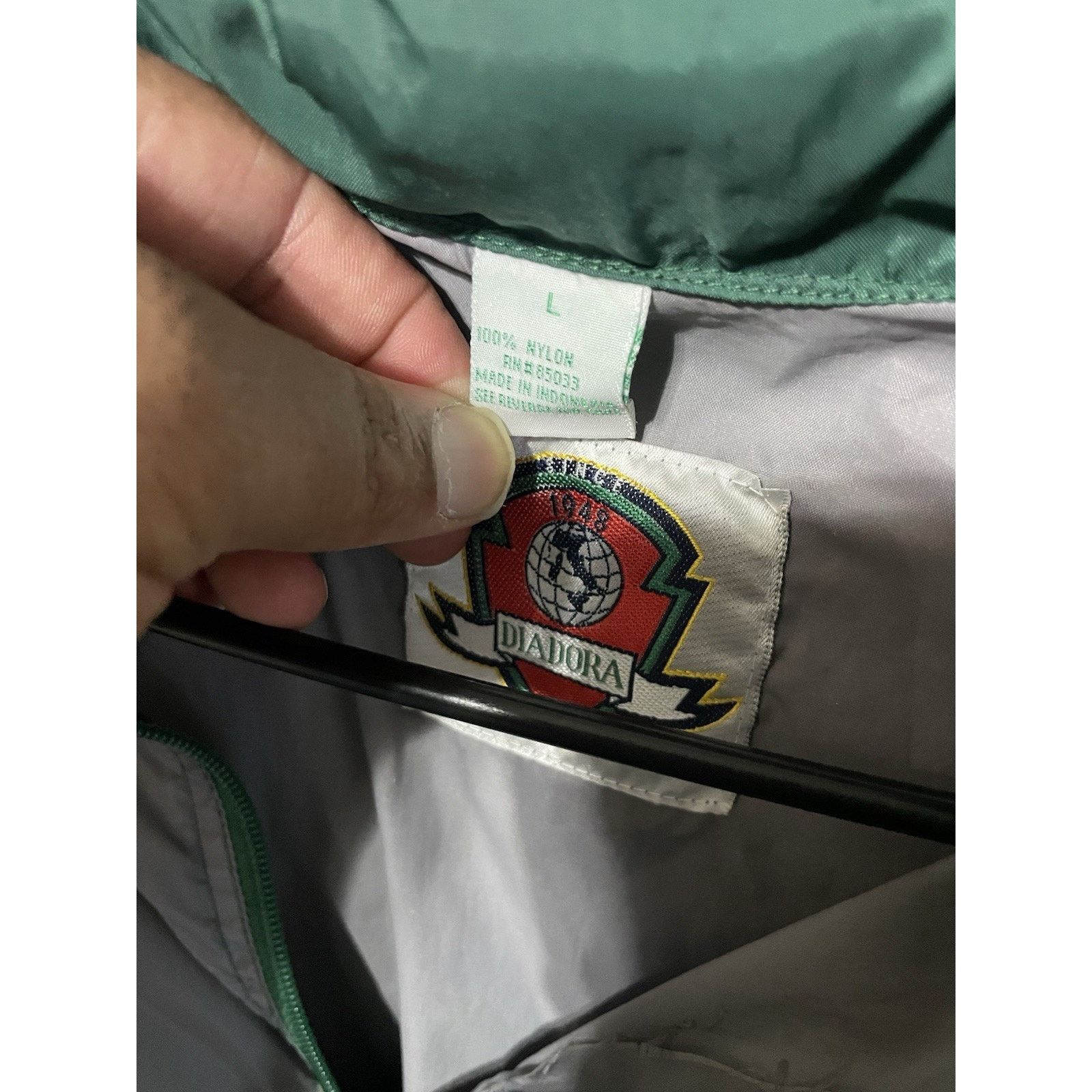 Diadora Size L-Vintage 90's Diadora Jacket with hood Men Green Nylon Size US L / EU 52-54 / 3 - 5 Thumbnail