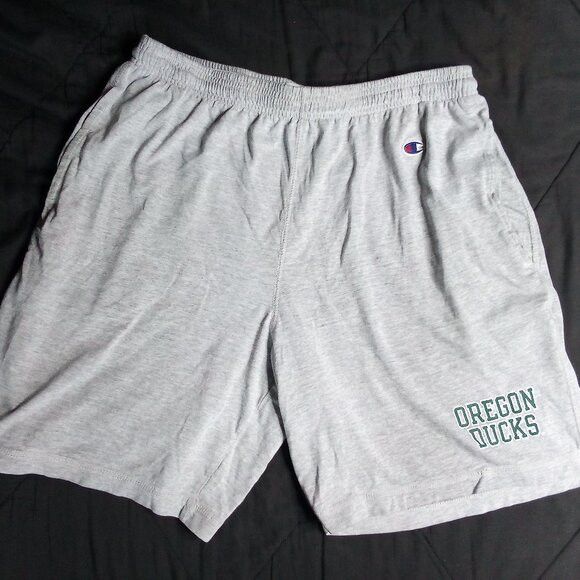Champion Vintage Champion Oregon Ducks Sweat Shorts Trainers Size US 32 / EU 48 - 1 Thumbnail