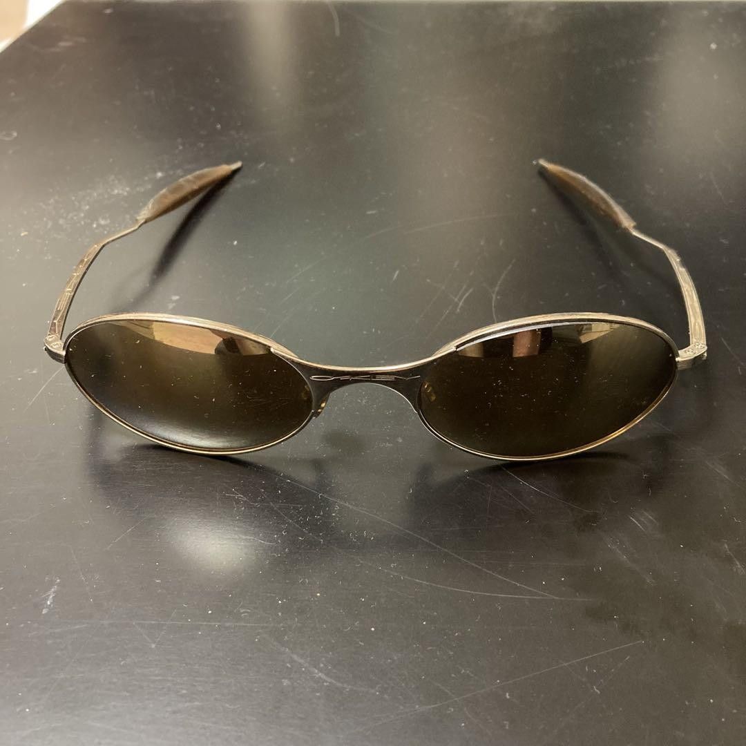 Oakley Archive | Grailed