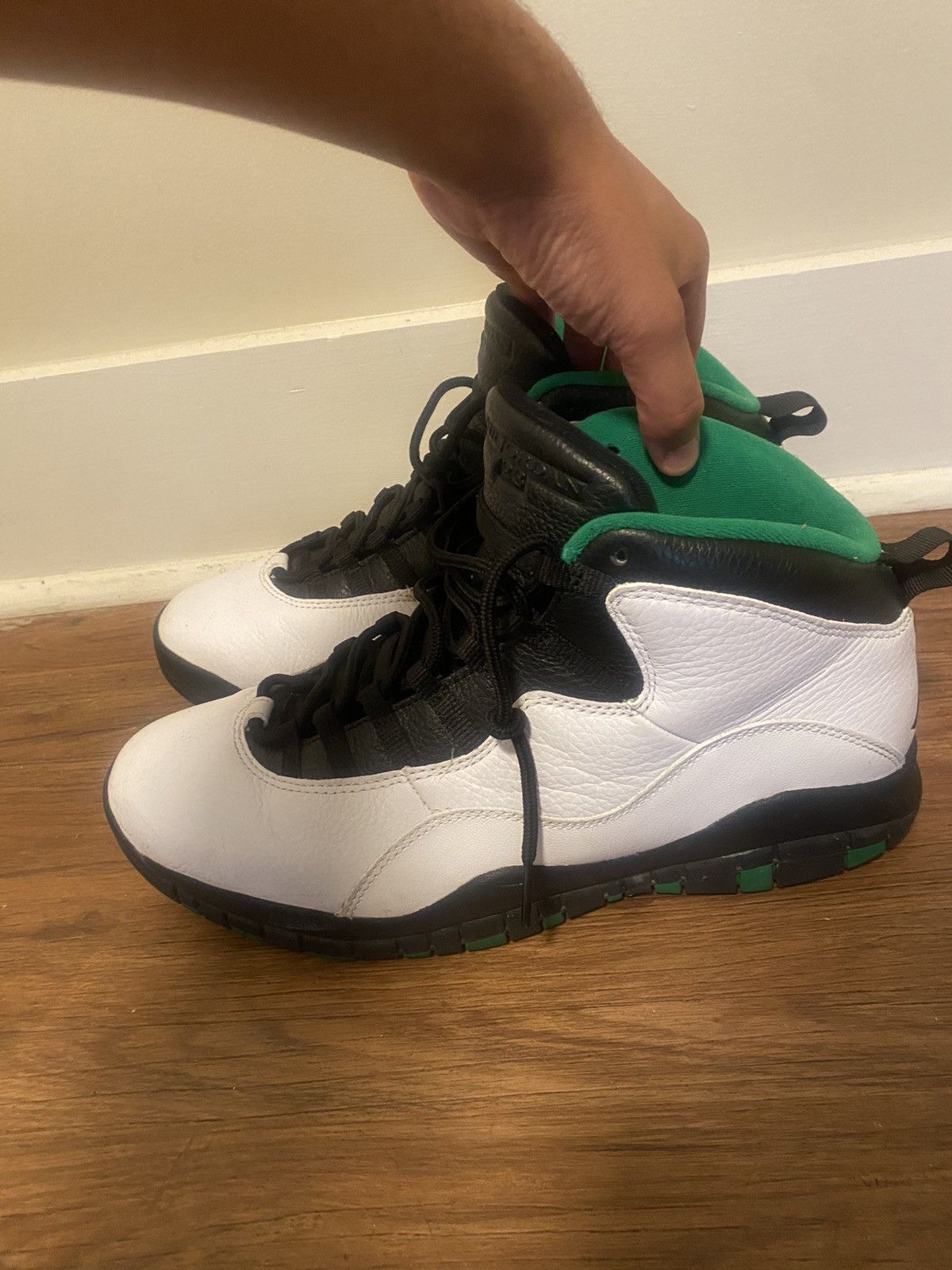 Jordan Brand Air Jordan 10 “SuperSonics” Retro Size US 12 / EU 45 - 4 Thumbnail