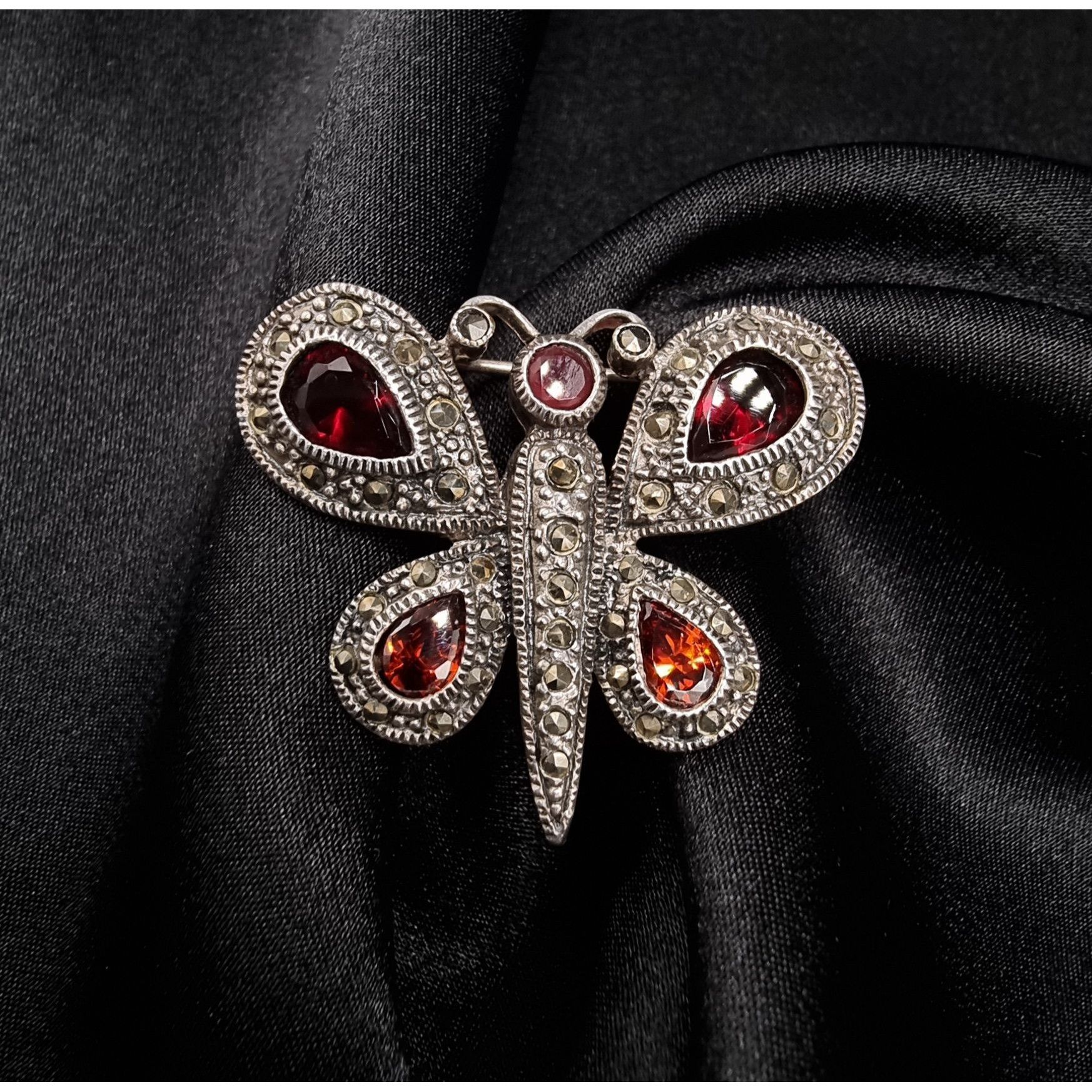Vintage Vintage 925 Sterling Silver Butterfly Brooch With Red Gemsto Size ONE SIZE - 1 Thumbnail