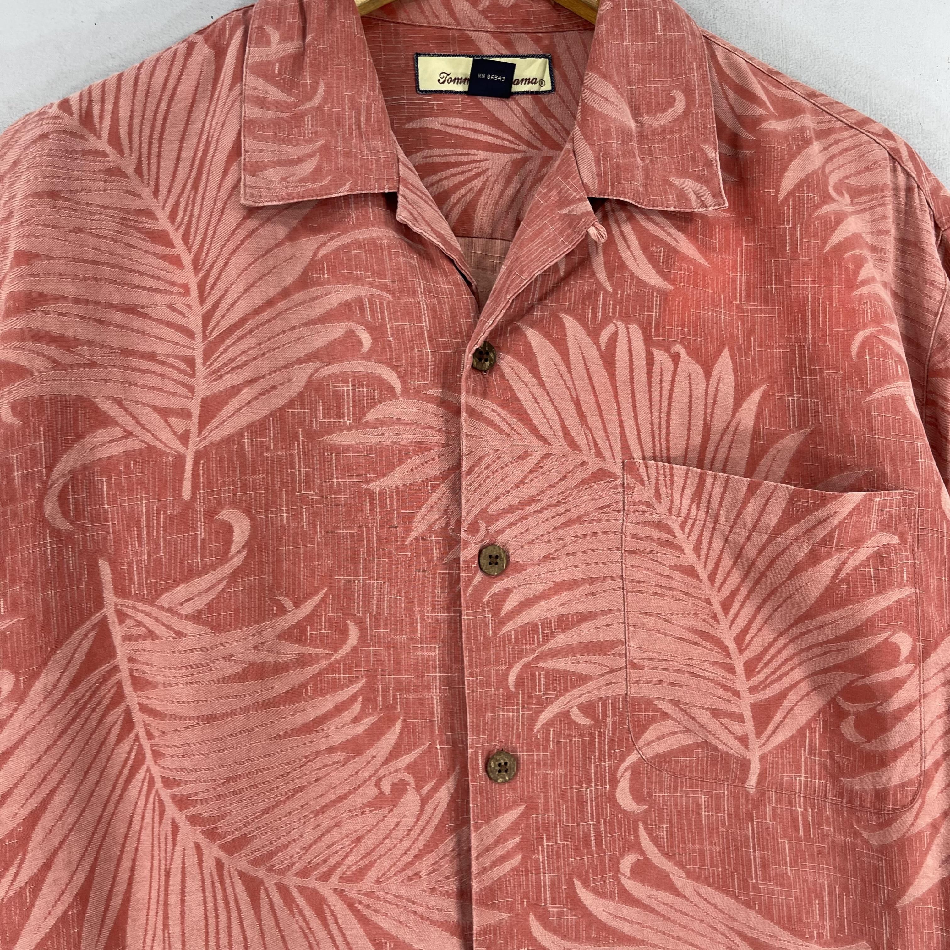 Japanese Brand × Vintage TOMMY BAHAMA Hawaii Tropical Flower Motive Shirt Size US S / EU 44-46 / 1 - 2 Thumbnail