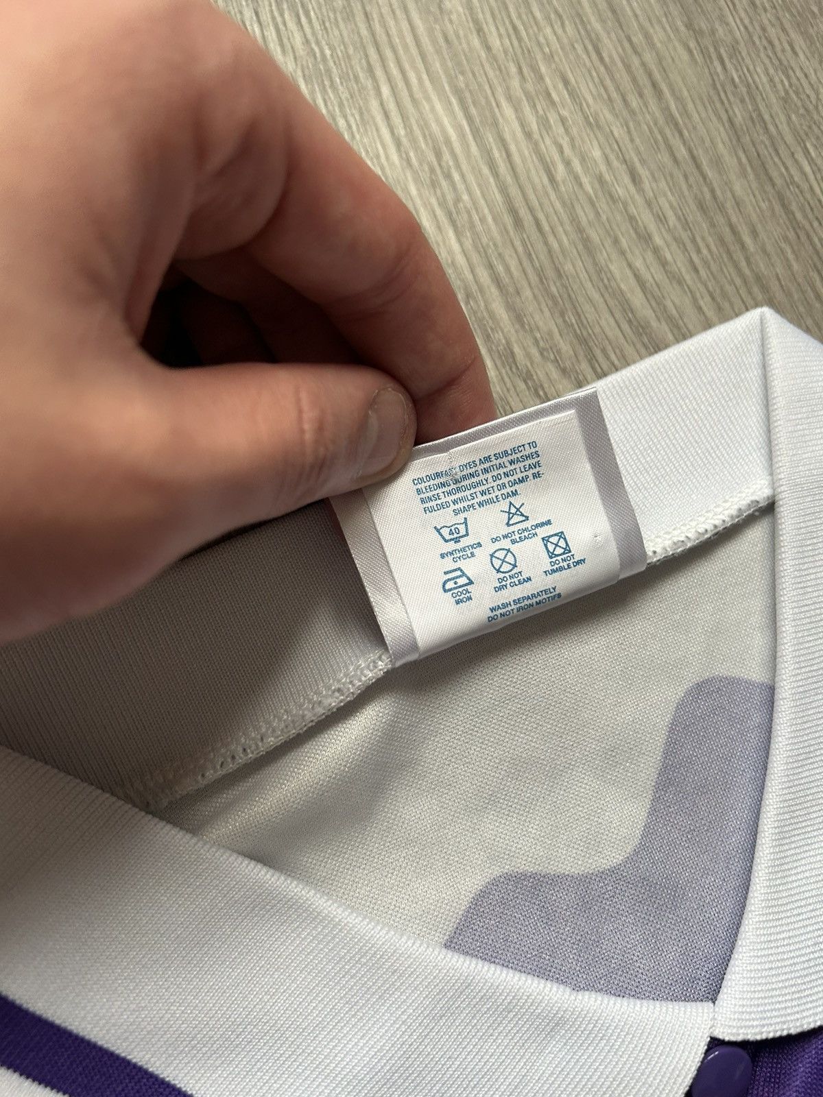 Umbro × Vintage Soccer Jersey Umbro Scotland 🏴󠁧󠁢󠁳󠁣󠁴󠁿 🔘 1991-1993s 🔘 Vintage 🔘 Size US XL / EU 56 / 4 - 5 Thumbnail