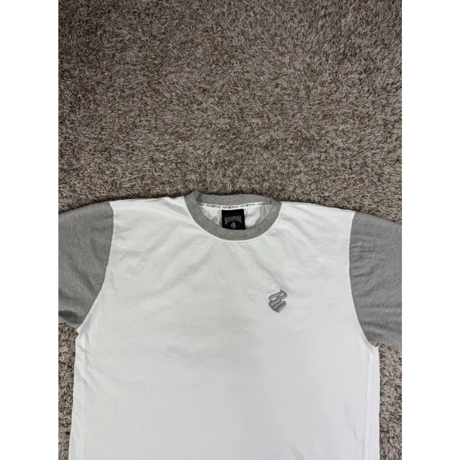 Rocawear VINTAGE Rocawear Tee 3XL White T-Shirt Mens Hip Hop 2000s Skate Style White Crew Neck Short Sleeve Logo Size US XXL / EU 58 / 5 - 2 Thumbnail