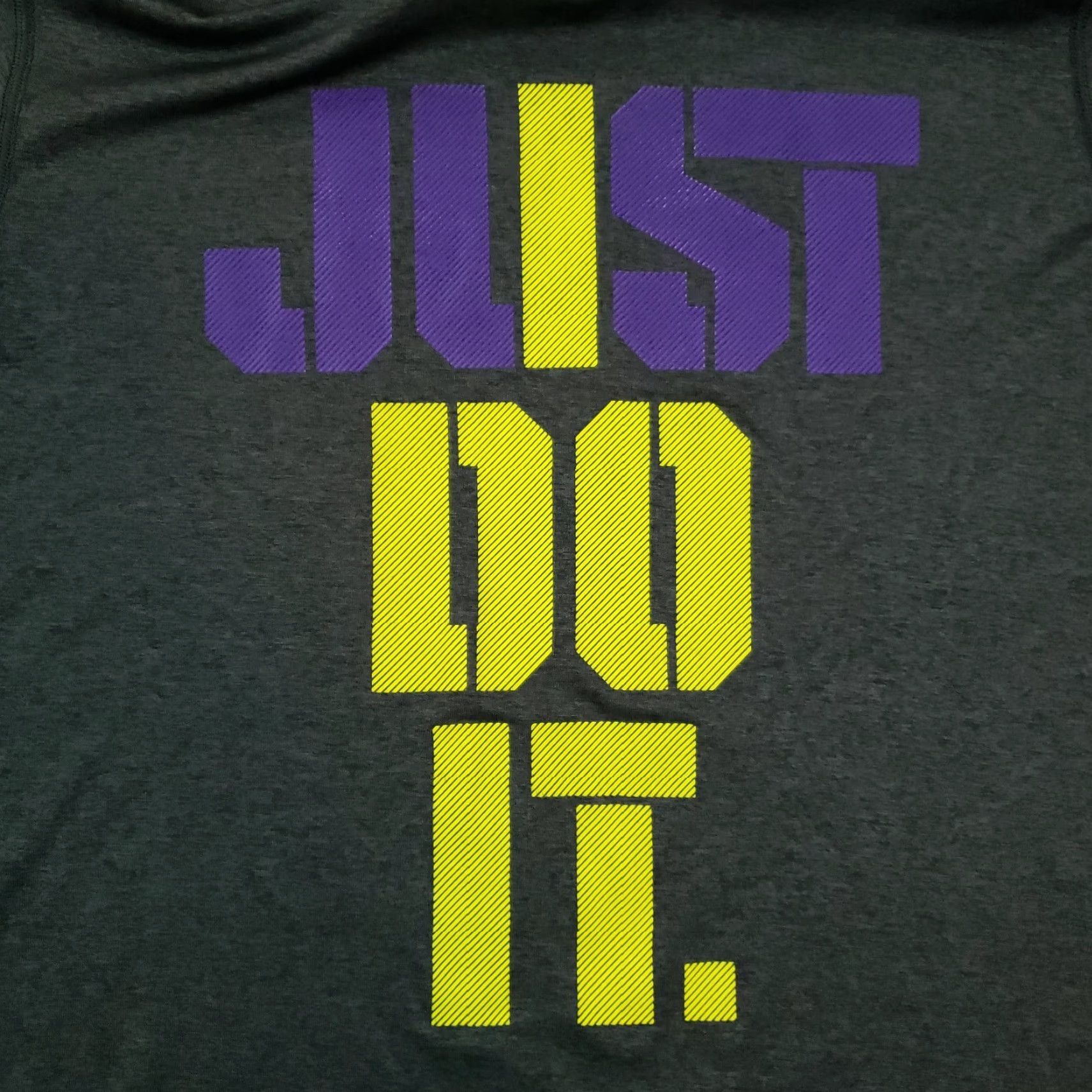 Nike Nike Dri-FIT T-Shirt Mens Large Gray Short Sleeve Crew Neck Moisture Wicking Just Do It Size US M / EU 48-50 / 2 - 6 Thumbnail
