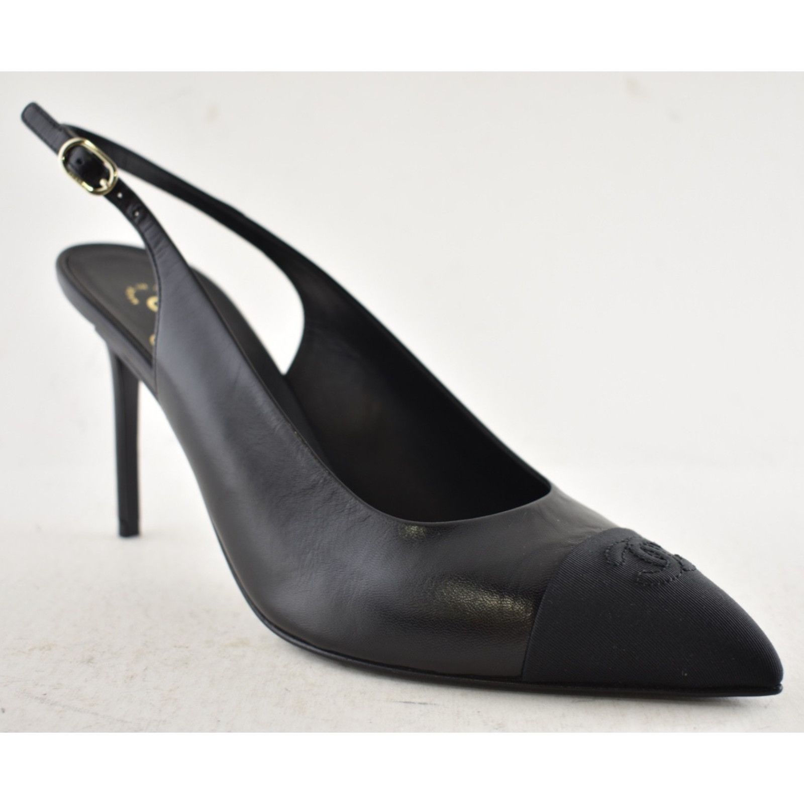 Chanel Chanel 24A Black Leather CC Logo Slingback Pump Size 42 Size US 12 / IT 42 - 4 Thumbnail
