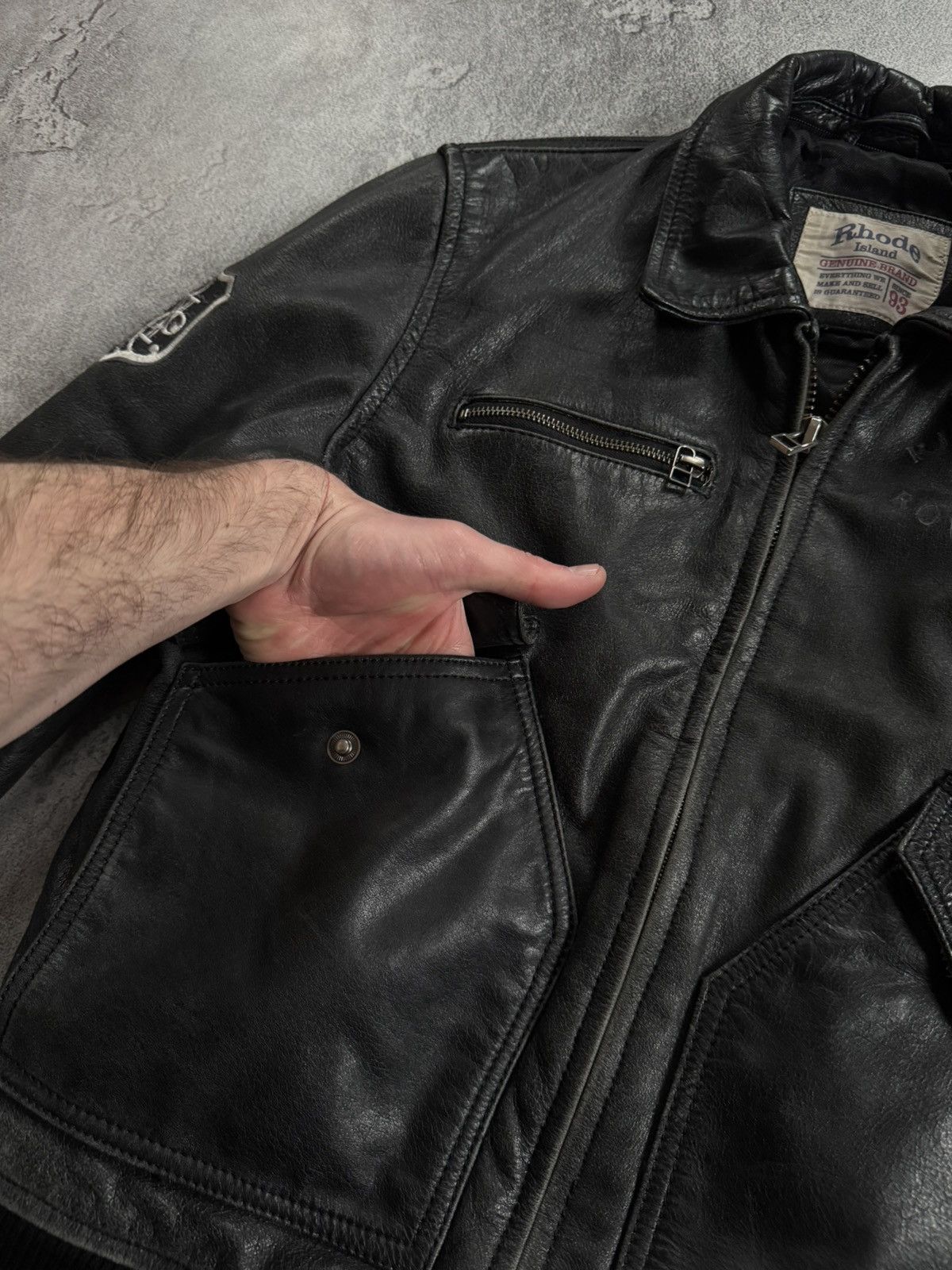 Genuine Leather Rhode Island S/size leather aviator bomber zip jacket pilot Size US S / EU 44-46 / 1 - 10 Thumbnail