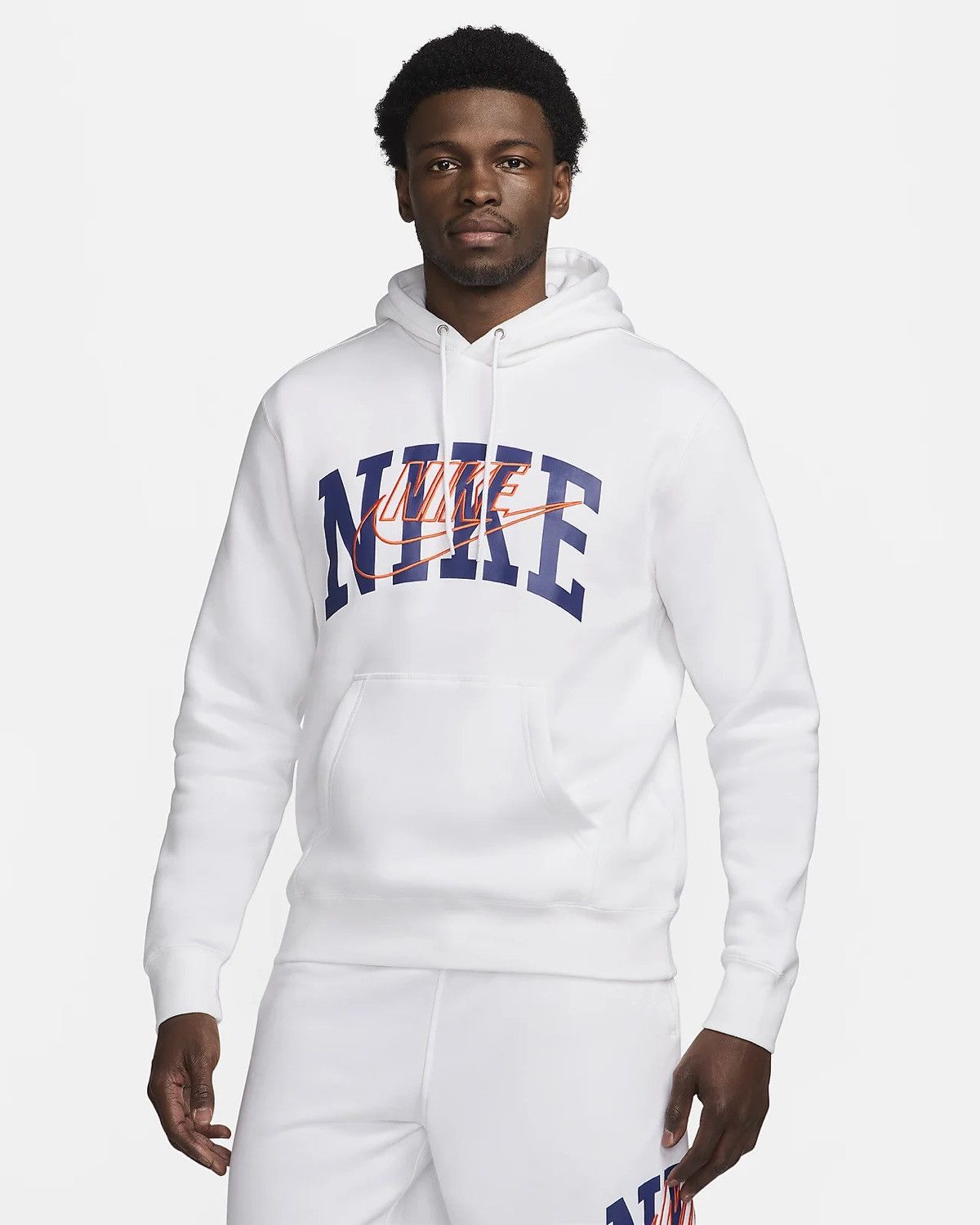 Nike Nike Hoodie Club Fleece Embroidered Pullover Sweatshirt Size US L / EU 52-54 / 3 - 1 Thumbnail