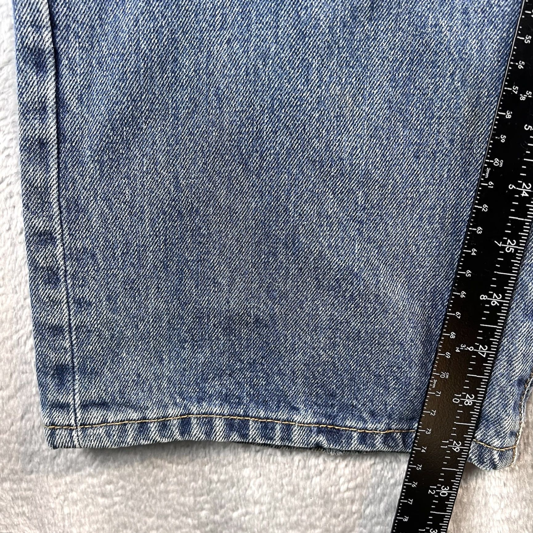 Levi's VINTAGE Levi's 517 Jeans Jeans 38 X 29 Blue 516 Western Cowboys & Western Mens 38 Regular Blue Boots Cut Denim 5-Pocket Zipper Brown? Size US 38 / EU 54 - 4 Thumbnail