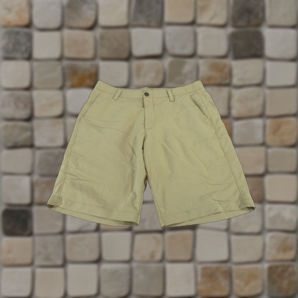 Under Armour Under Armour Shorts Mens 34 Heatgear Chino Casual Travel Workwear Nylon Polyester Spandex Beige 34 Mens Size US 34 / EU 50 - 1 Thumbnail