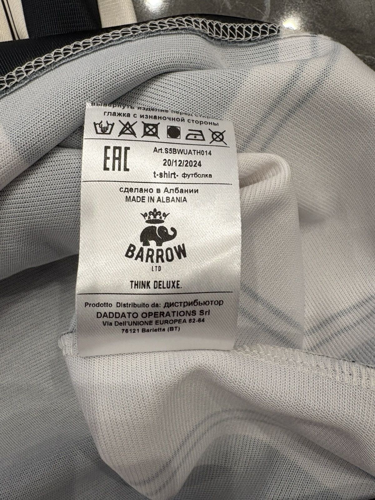 Barrow Barrow Football Club Jersey Striped 10 Medium Sold Out Size US M / EU 48-50 / 2 - 5 Thumbnail