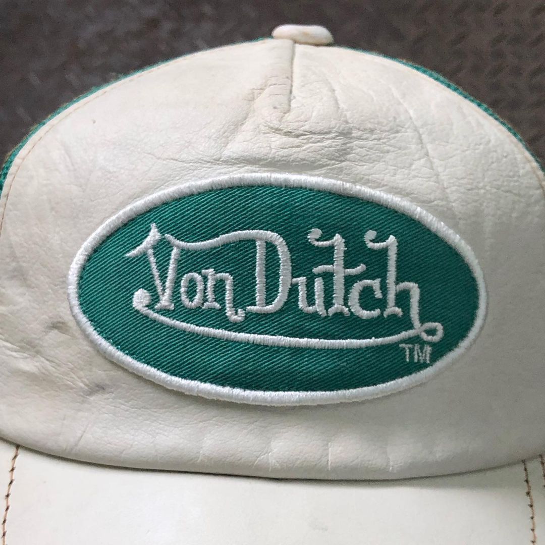 Von Dutch Vintage Vondutch Green-White Leather Spell Out Trucker Hat Size ONE SIZE - 1 Thumbnail