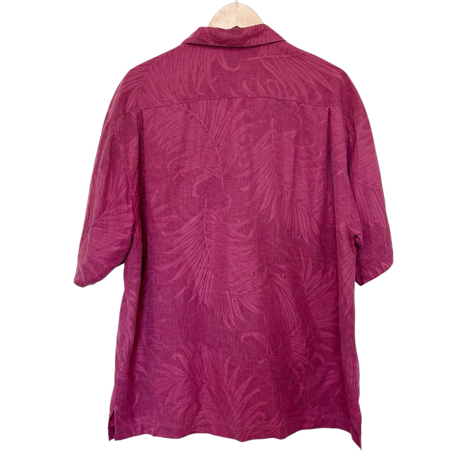 Tommy Bahama Tommy Bahama Maroon 100% Silk Short Sleeve Button Down Sz L Size US L / EU 52-54 / 3 - 3 Thumbnail