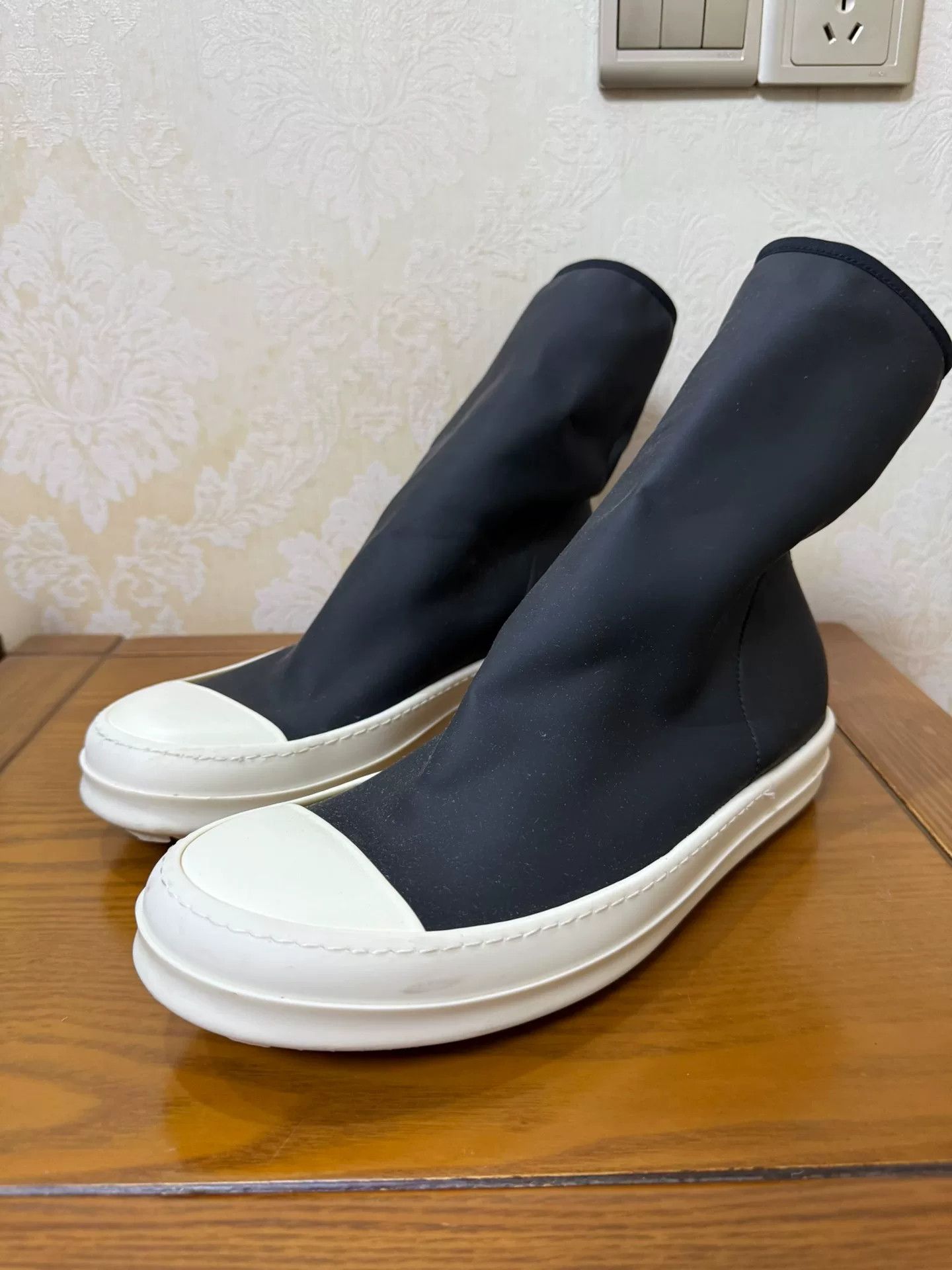 Rick Owens Rick Owens Orange Boots 42 Men Size US 9 / EU 42 - 1 Thumbnail