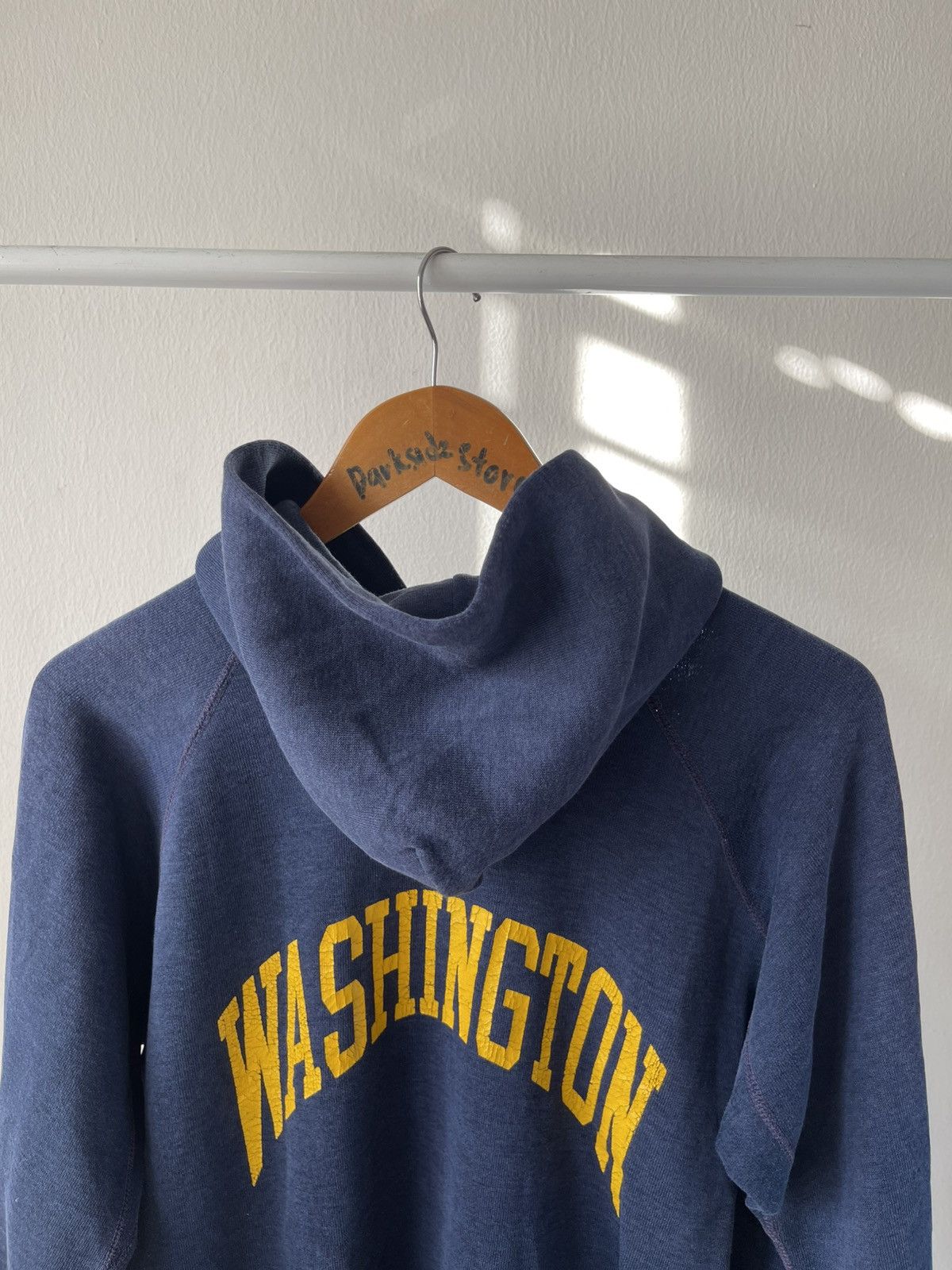 Champion × Vintage Vintage Huskies Washington Distressed Hoodie Size US M / EU 48-50 / 2 - 9 Thumbnail