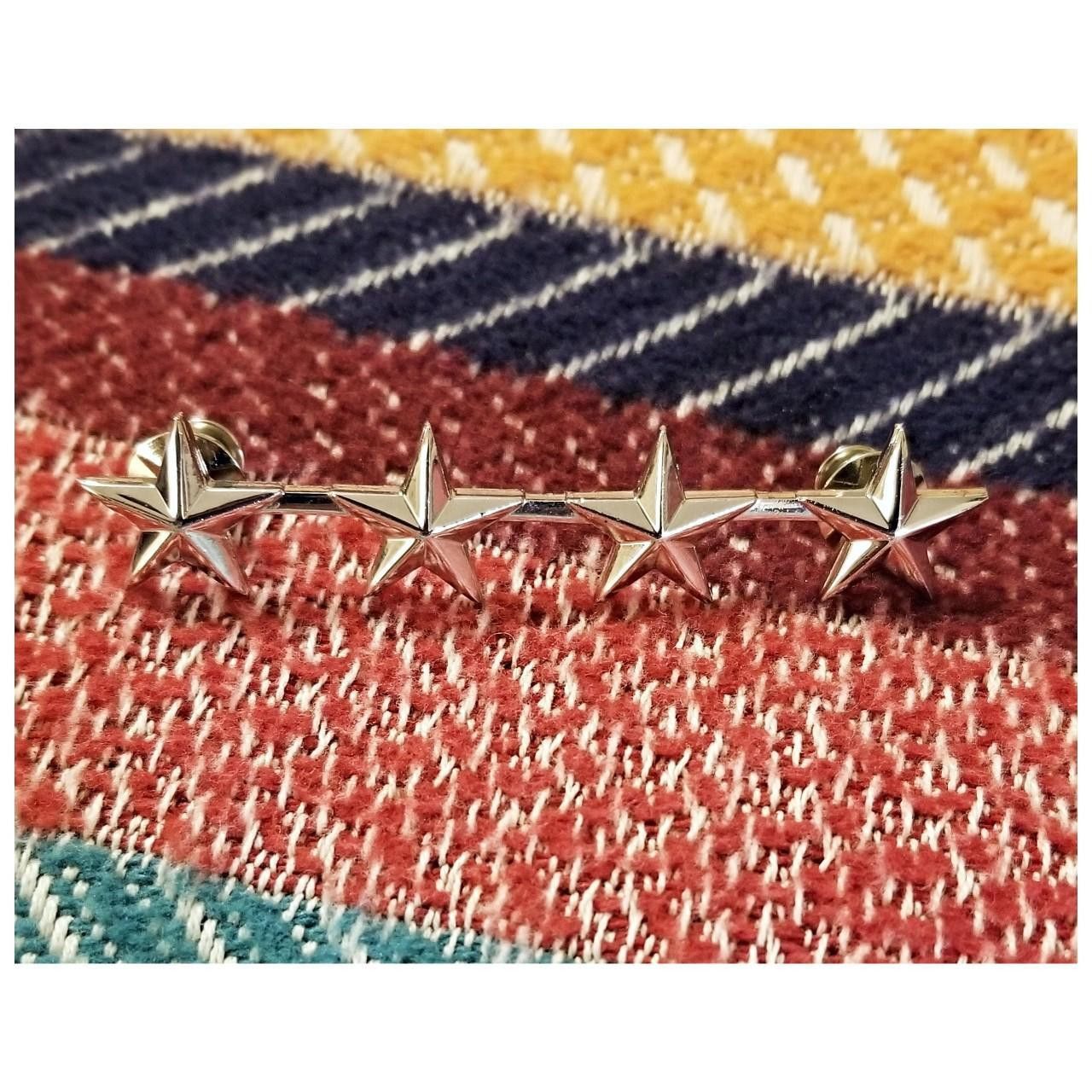 Vintage AUTHENTIC U.S. MILITARY LAPEL PINS Size ONE SIZE - 3 Thumbnail