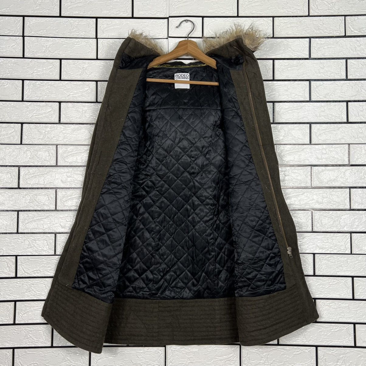 Japanese Brand RODEO CROWNS Faux Fur Hooded Coat Jacket #4088-C186 Size US M / EU 48-50 / 2 - 14 Thumbnail