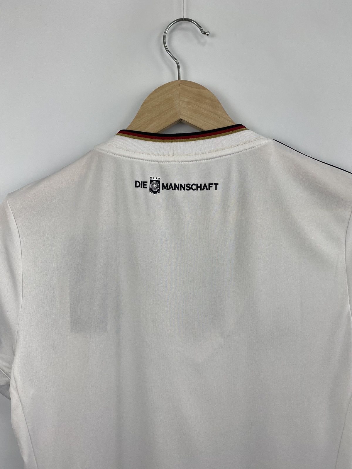 Adidas 🇩🇪 Adidas Germany 2014 WORLD CHAMPIONS jersey soccer t-shirt Size M / US 6-8 / IT 42-44 - 11 Thumbnail