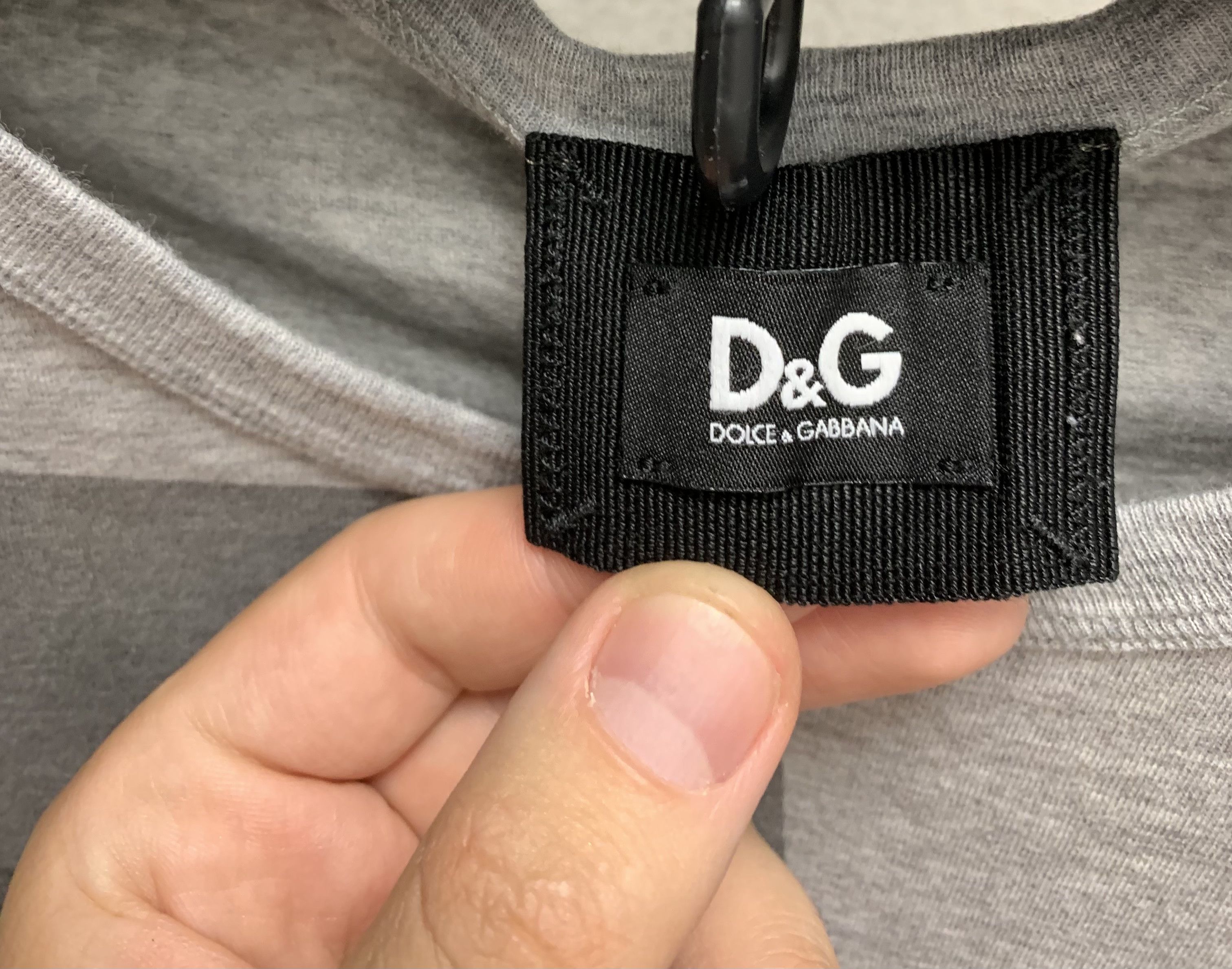 Dolce & Gabbana Dolce and Gabbana D&G grey big logo t-shirt 52 sz L Size US L / EU 52-54 / 3 - 7 Thumbnail