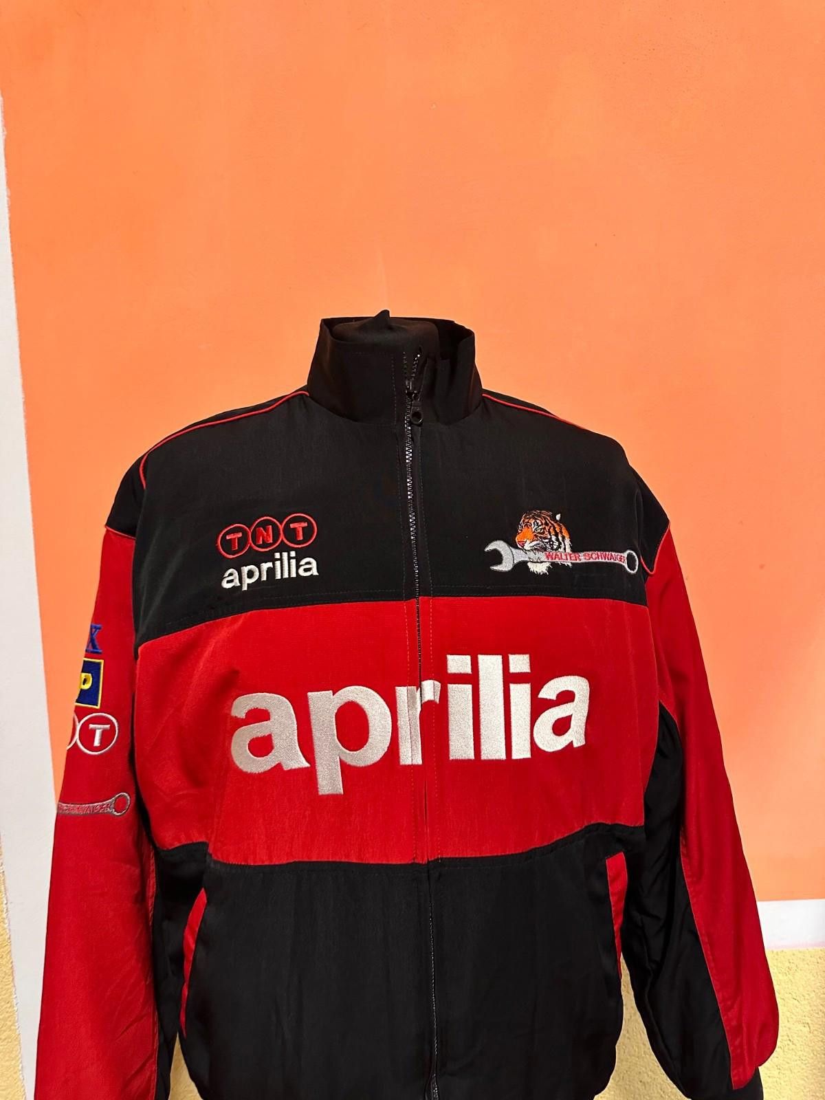 The Unbranded Brand Aprilla Racing PlayStation 2 Advertising racing Jacket SzXXL Size US XXL / EU 58 / 5 - 2 Thumbnail