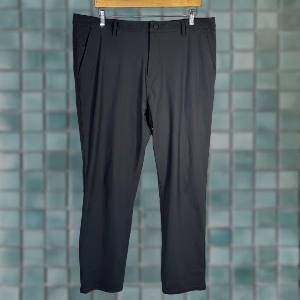 Rhone Rhone Commuter Pants Mens 38T Gray Stretch Straight Leg Performance Trousers Size US 36 / EU 52 - 1 Thumbnail