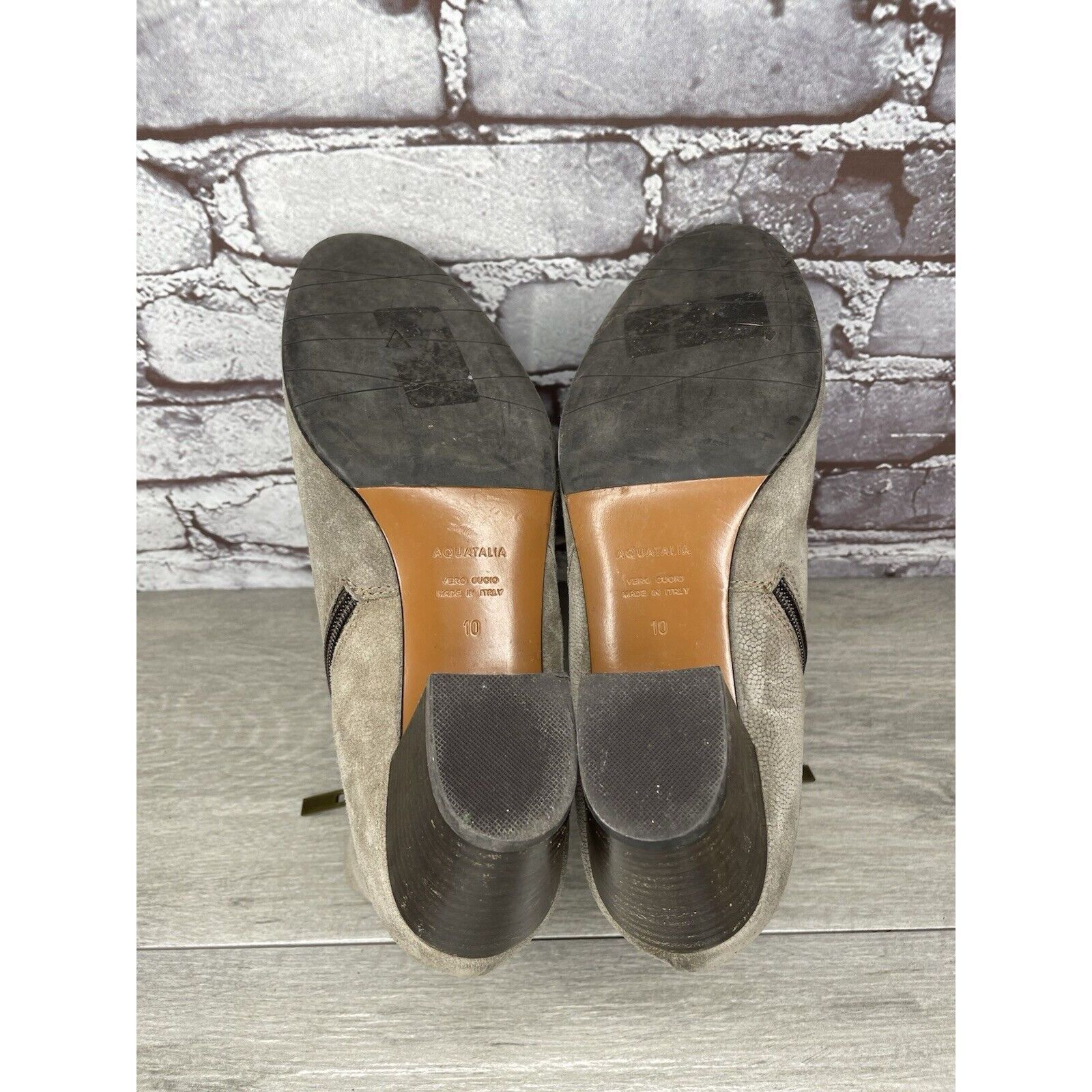Aquatalia Aquatalia Taupe Suede Leather Side Zip Heel Ankle Booties Wo Size US 10 / IT 40 - 19 Thumbnail